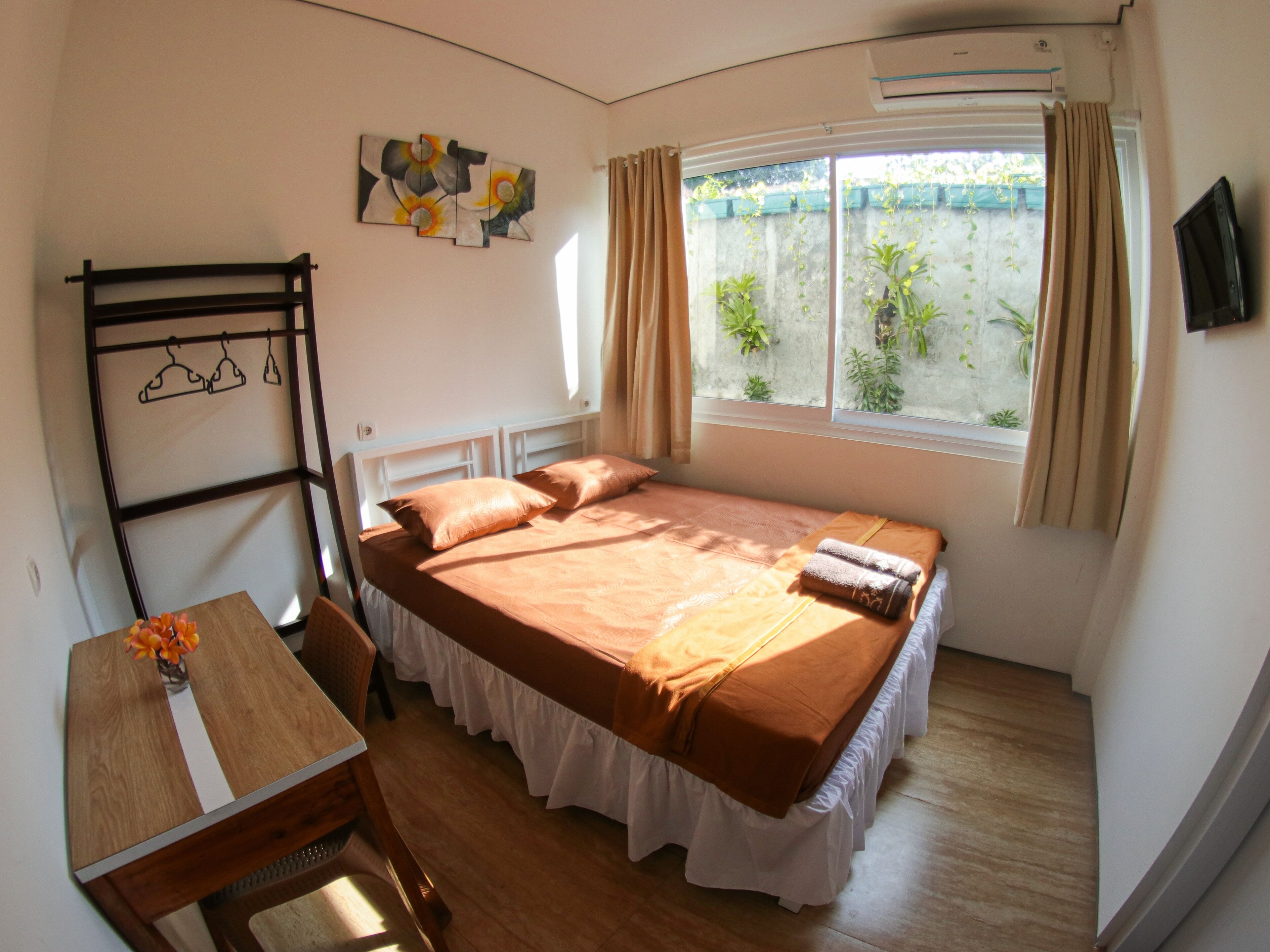Rion Hostel Bogor