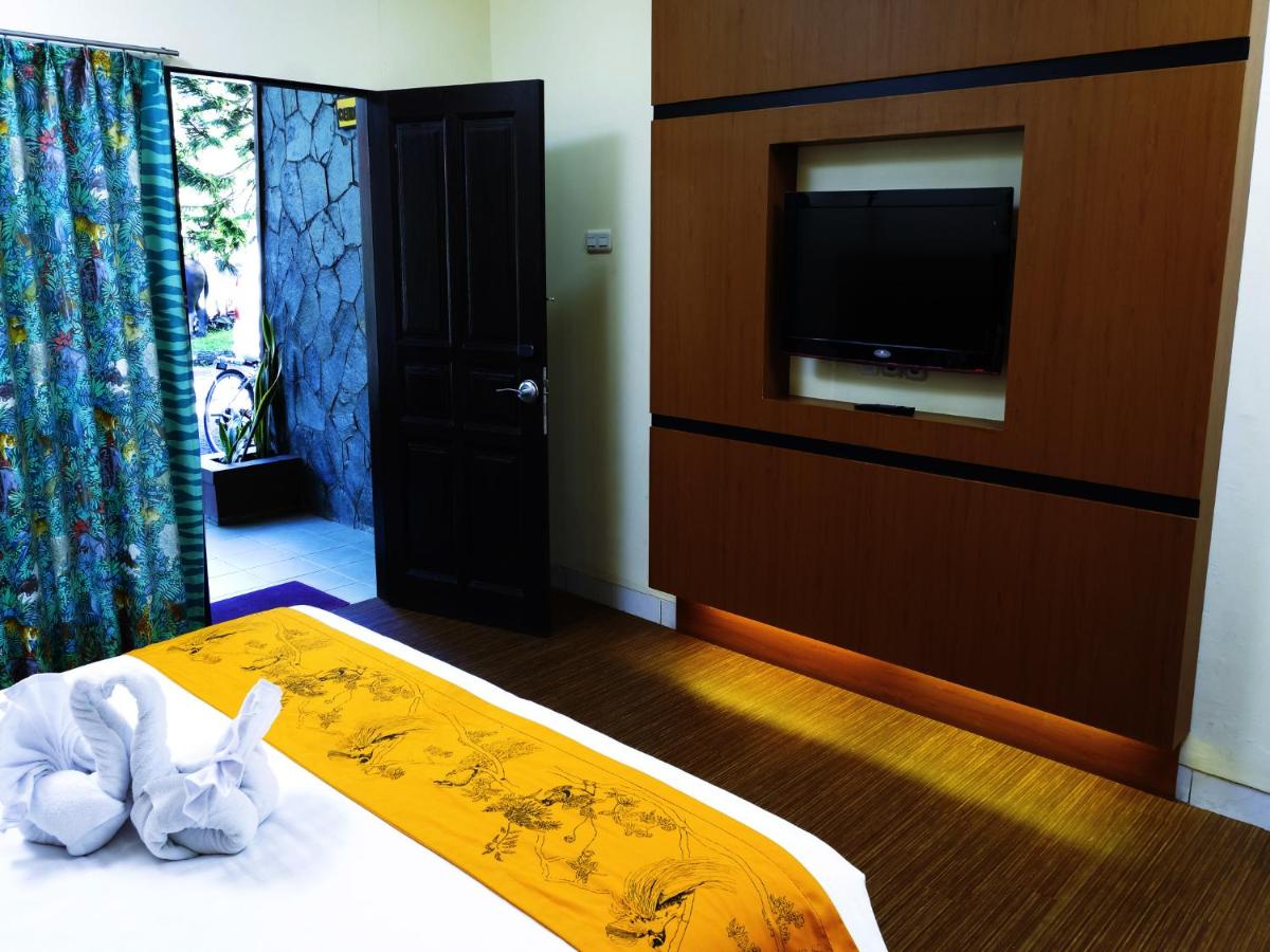 Royal Safari Garden Resort & Conventions