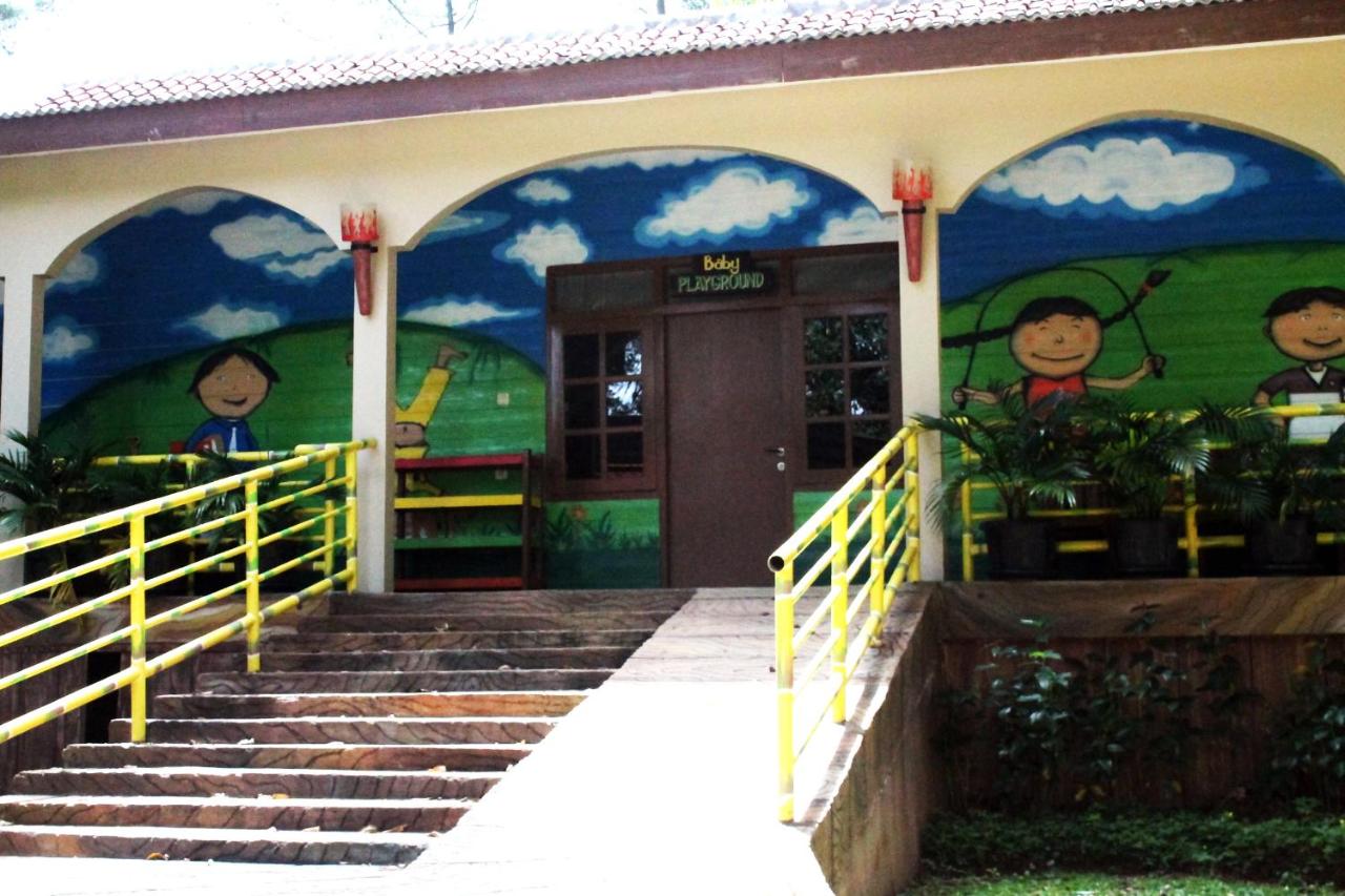 Royal Safari Garden Resort & Conventions