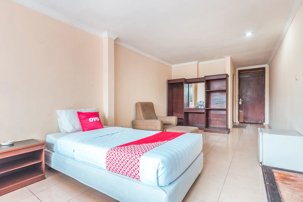 Taman Cibinong by OYO Rooms