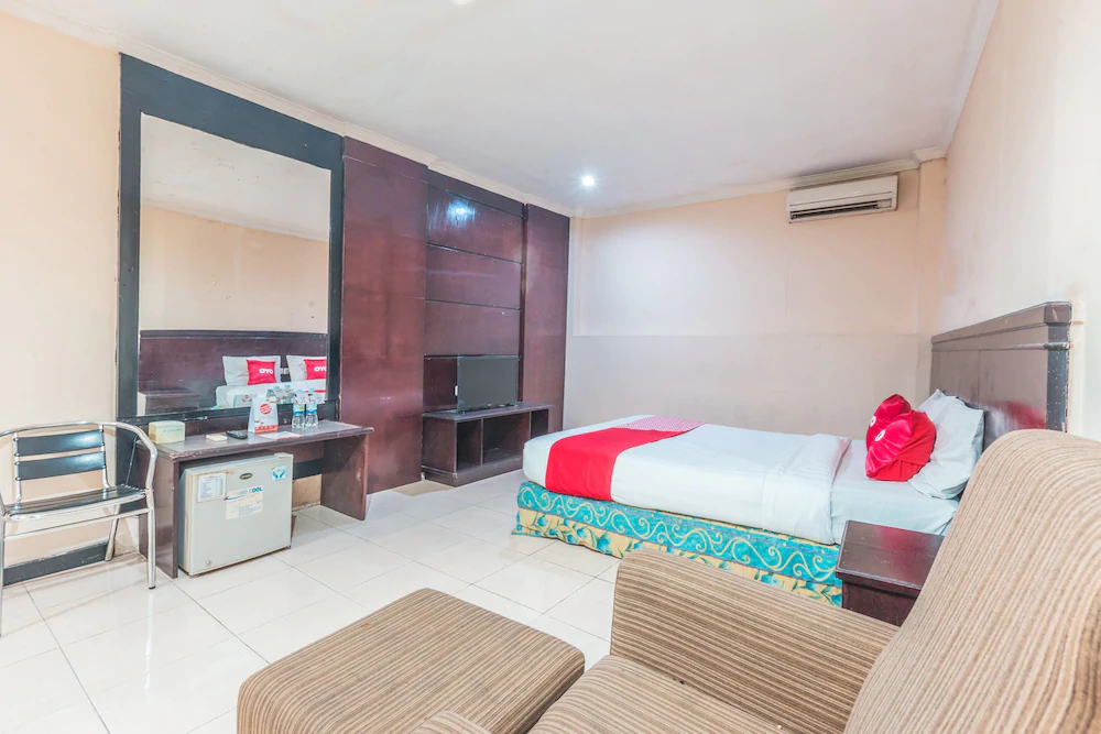 Taman Cibinong by OYO Rooms