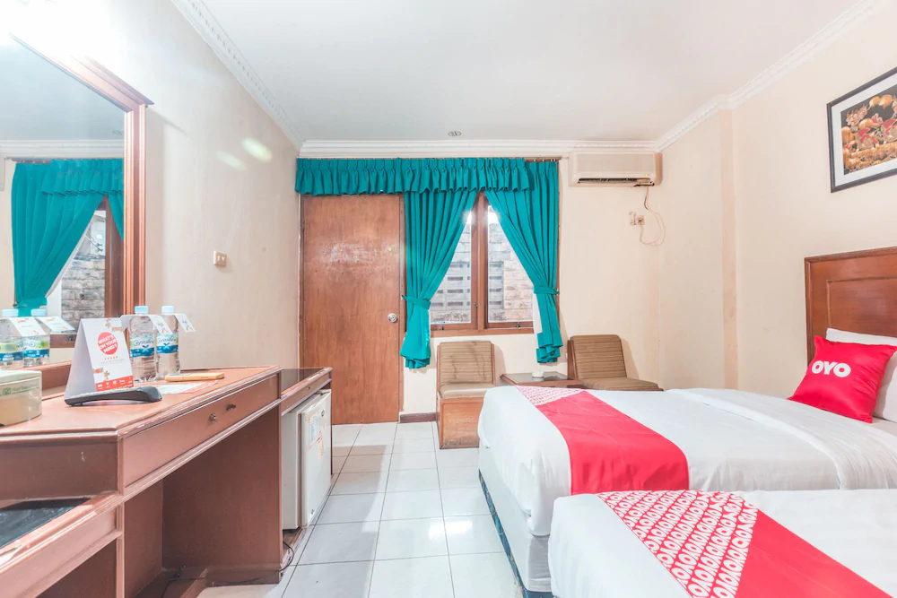 Taman Cibinong by OYO Rooms