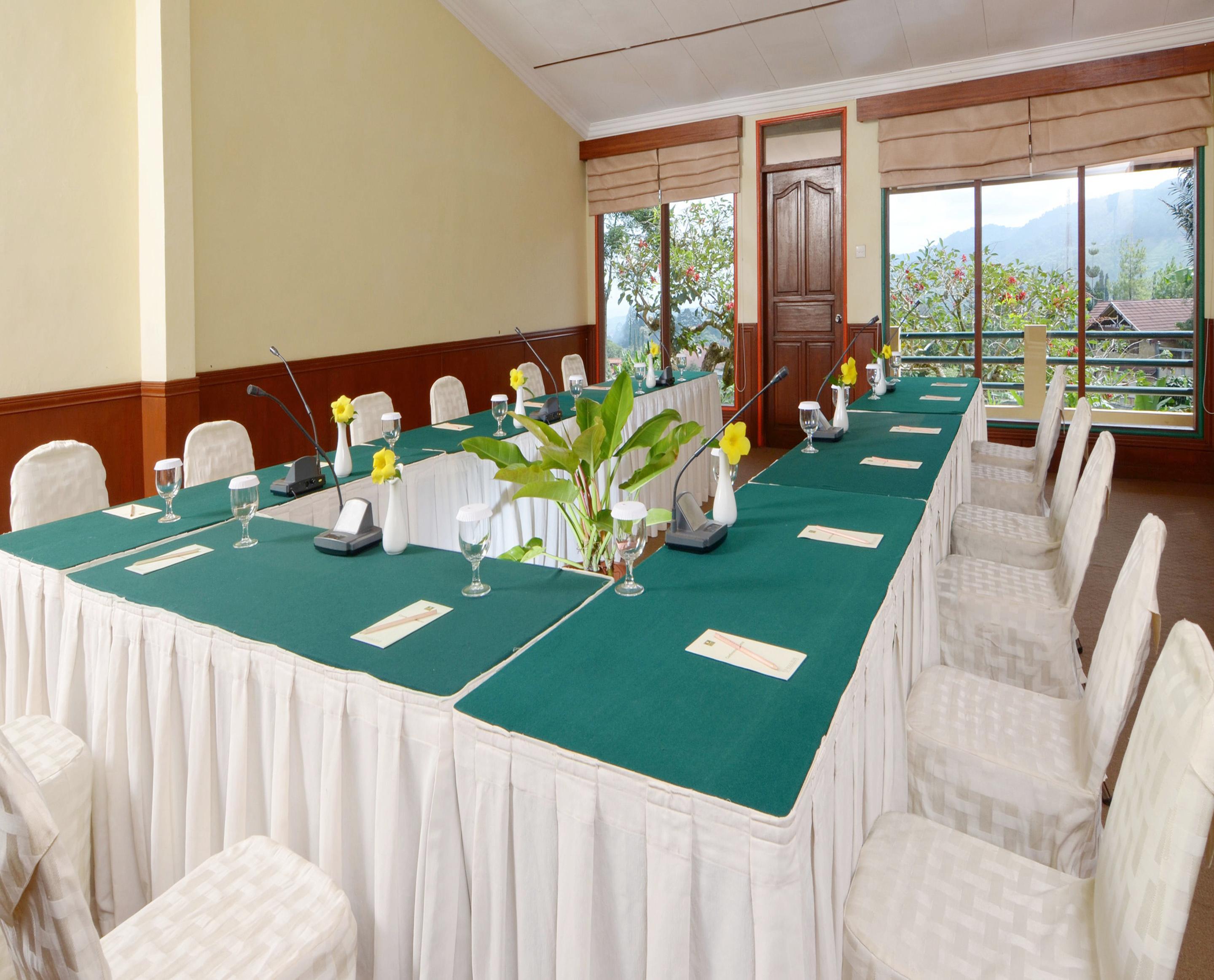 The Jayakarta Inn And Villas Cisarua, Mountain Resort And Spa