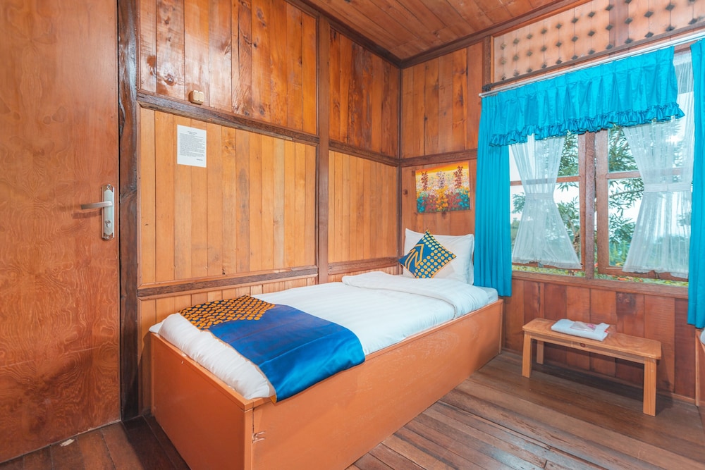 Villa Paul by OYO Rooms