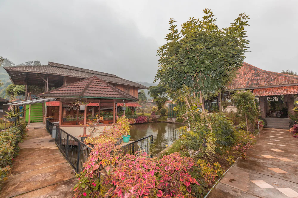 Villa Paul by OYO Rooms