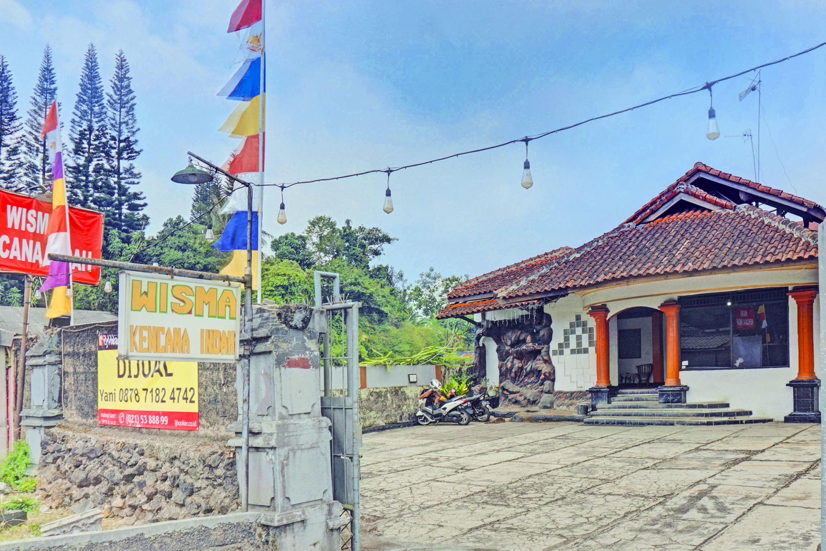 Wisma Kencana Indah by OYO