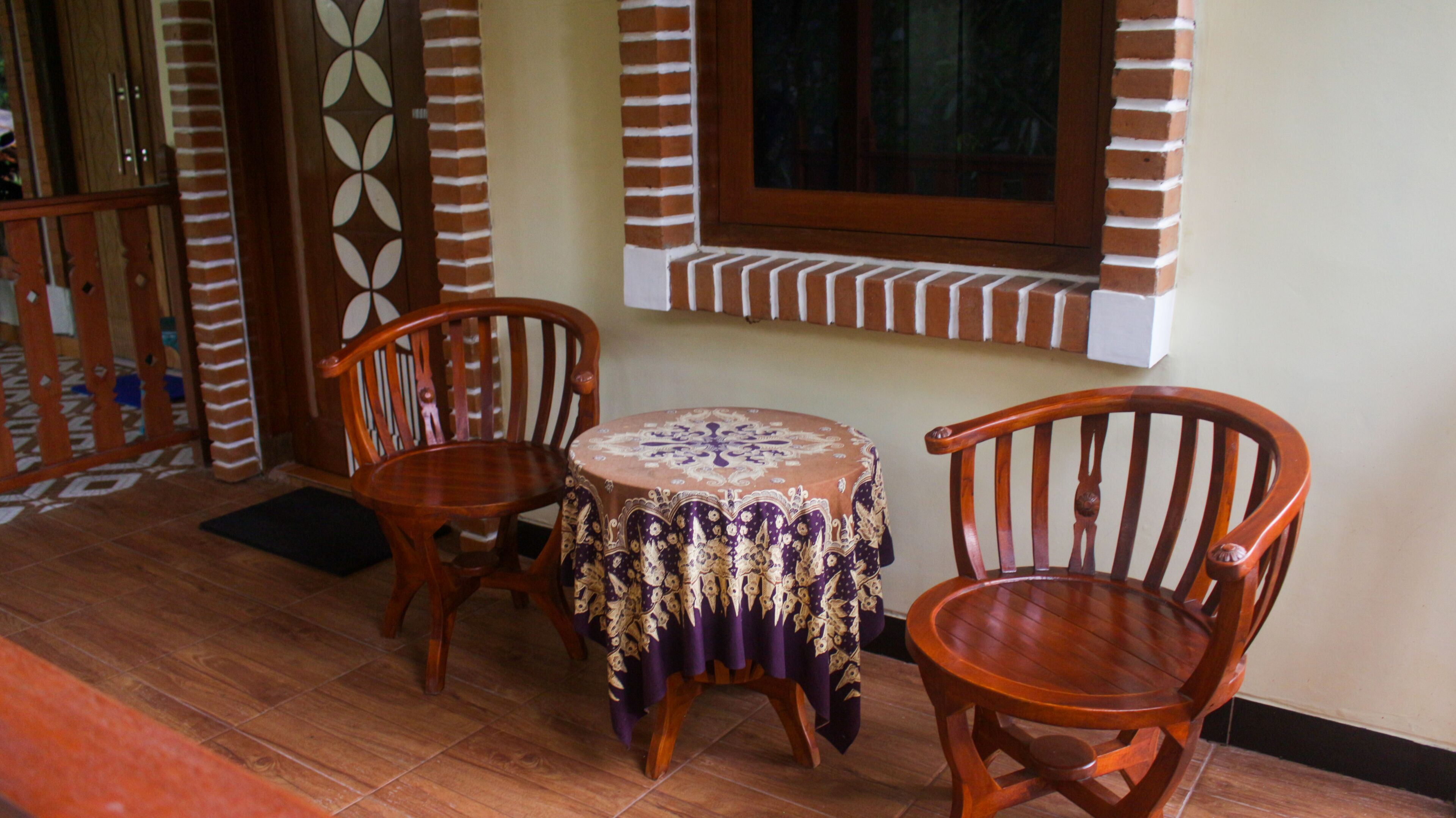 Anang Bed & Breakfast Syariah by Ndalem Beong