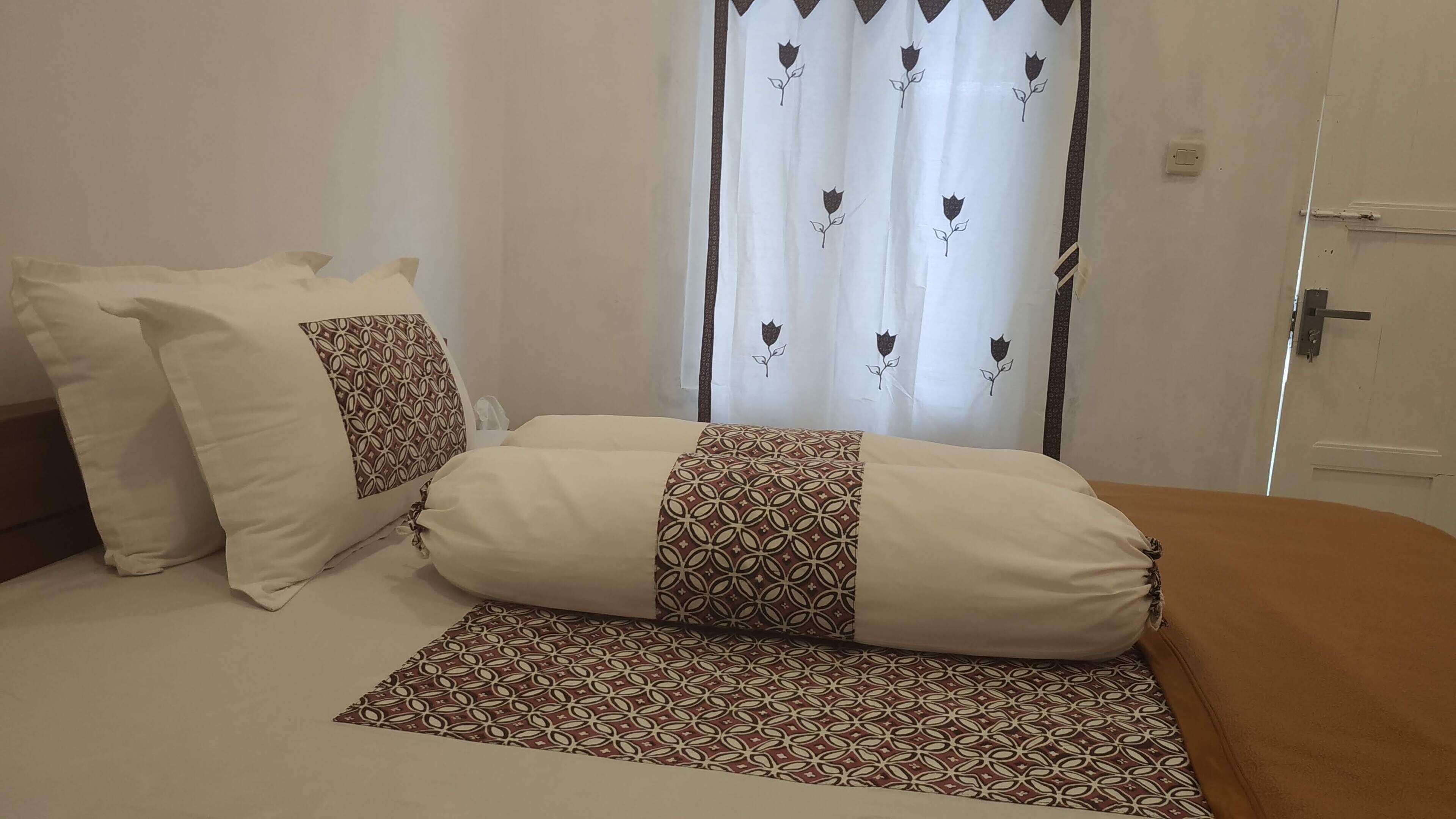 Genthong Homestay