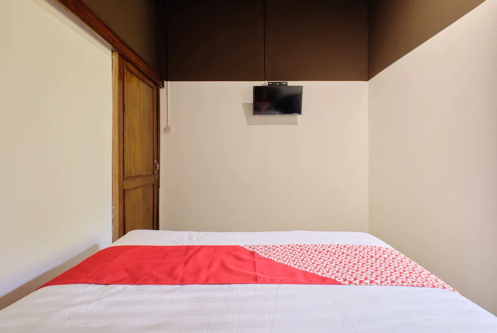 Mayang Garini by OYO