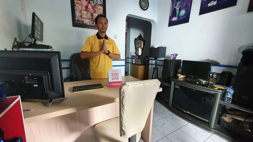 RedDoorz Syariah At Jl Pangeran Hidayatullah Cianjur