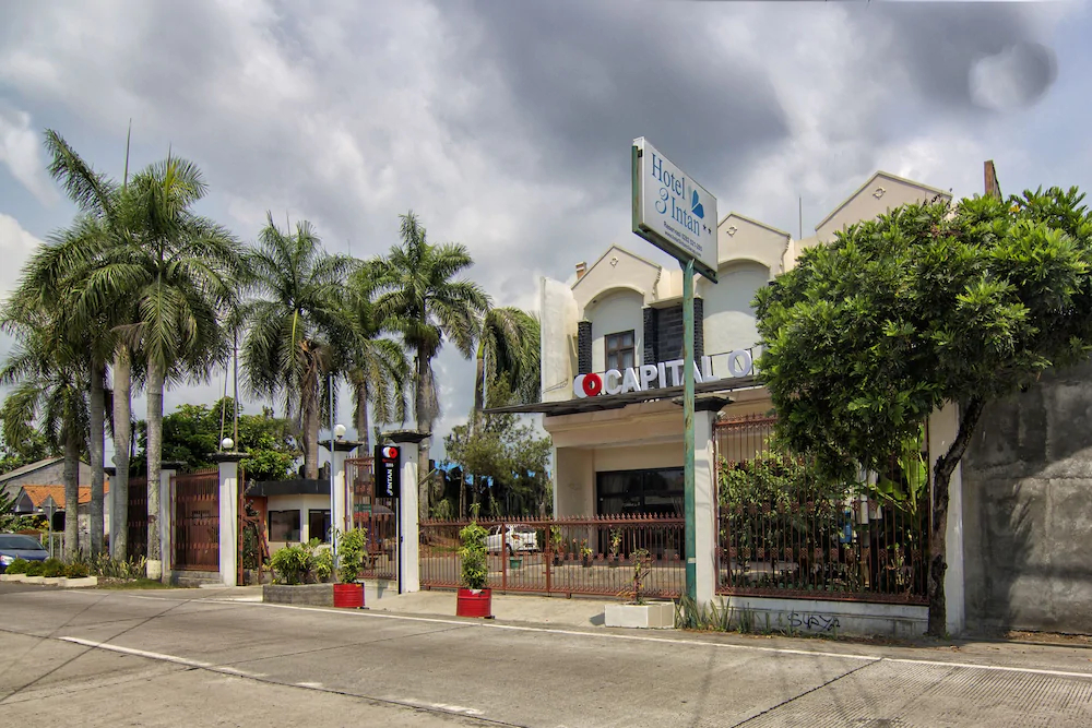 Hotel 3 Intan by OYO Rooms