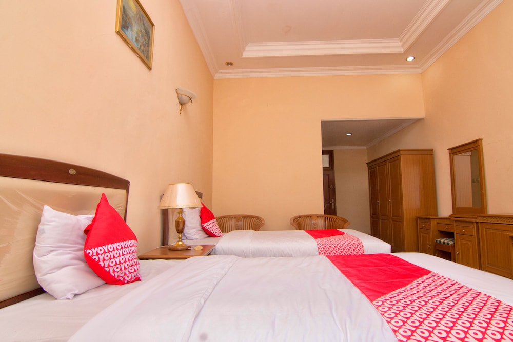 Hotel 3 Intan by OYO Rooms