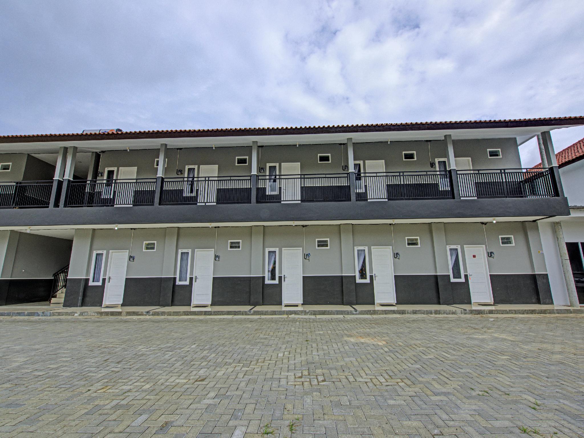 Wisma 25 by OYO Rooms