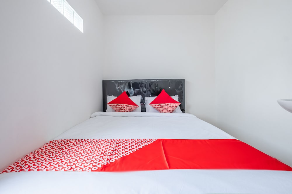 Anyelir Residence by OYO Rooms