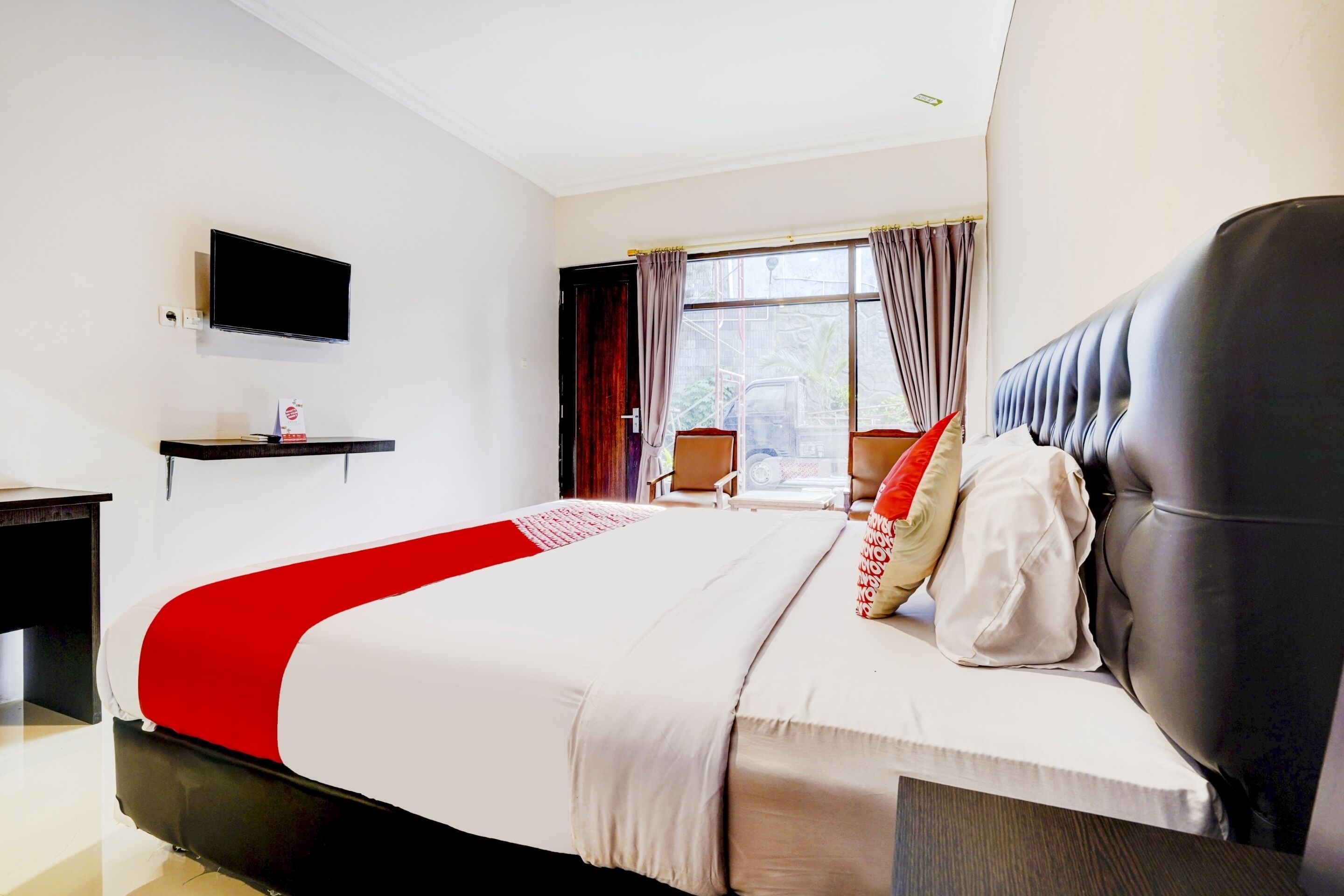 Hotel Rahayu by OYO Rooms