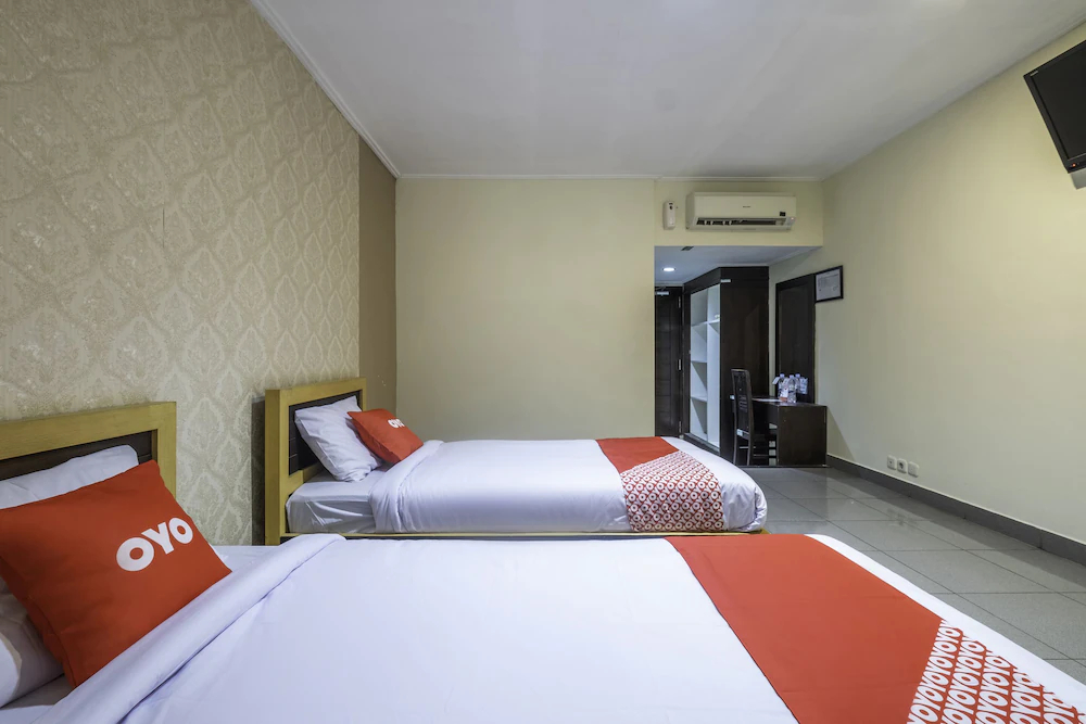 Taqwa Guest House Syariah by OYO Rooms