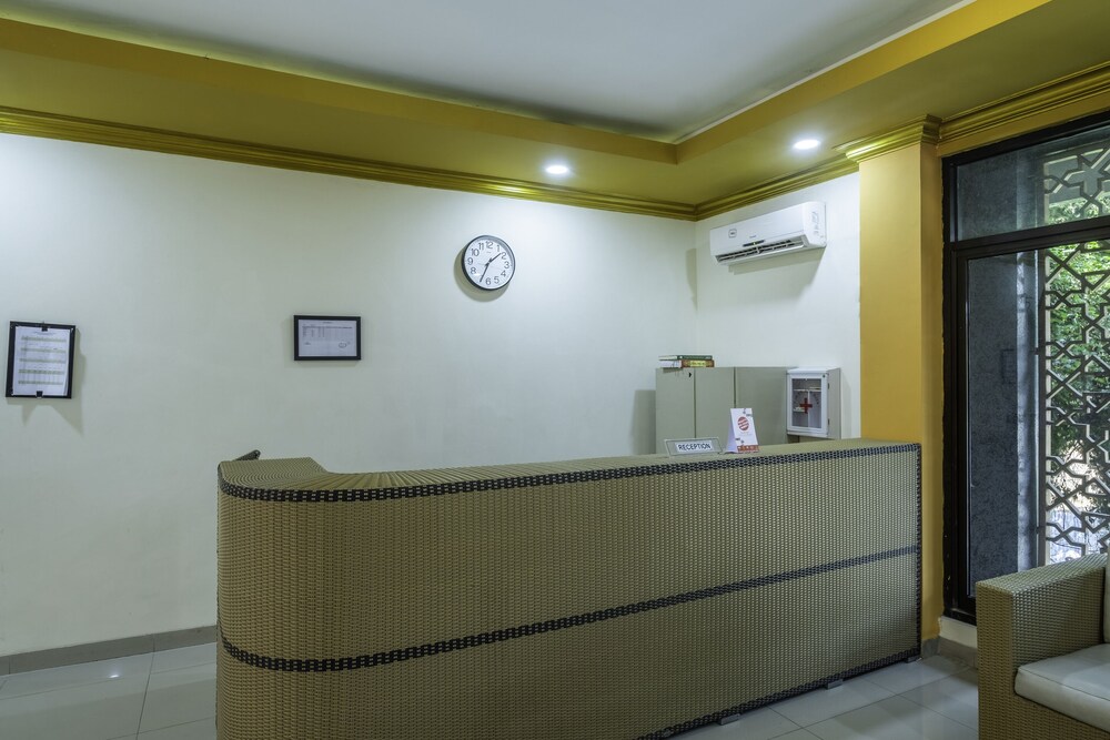 Taqwa Guest House Syariah by OYO Rooms