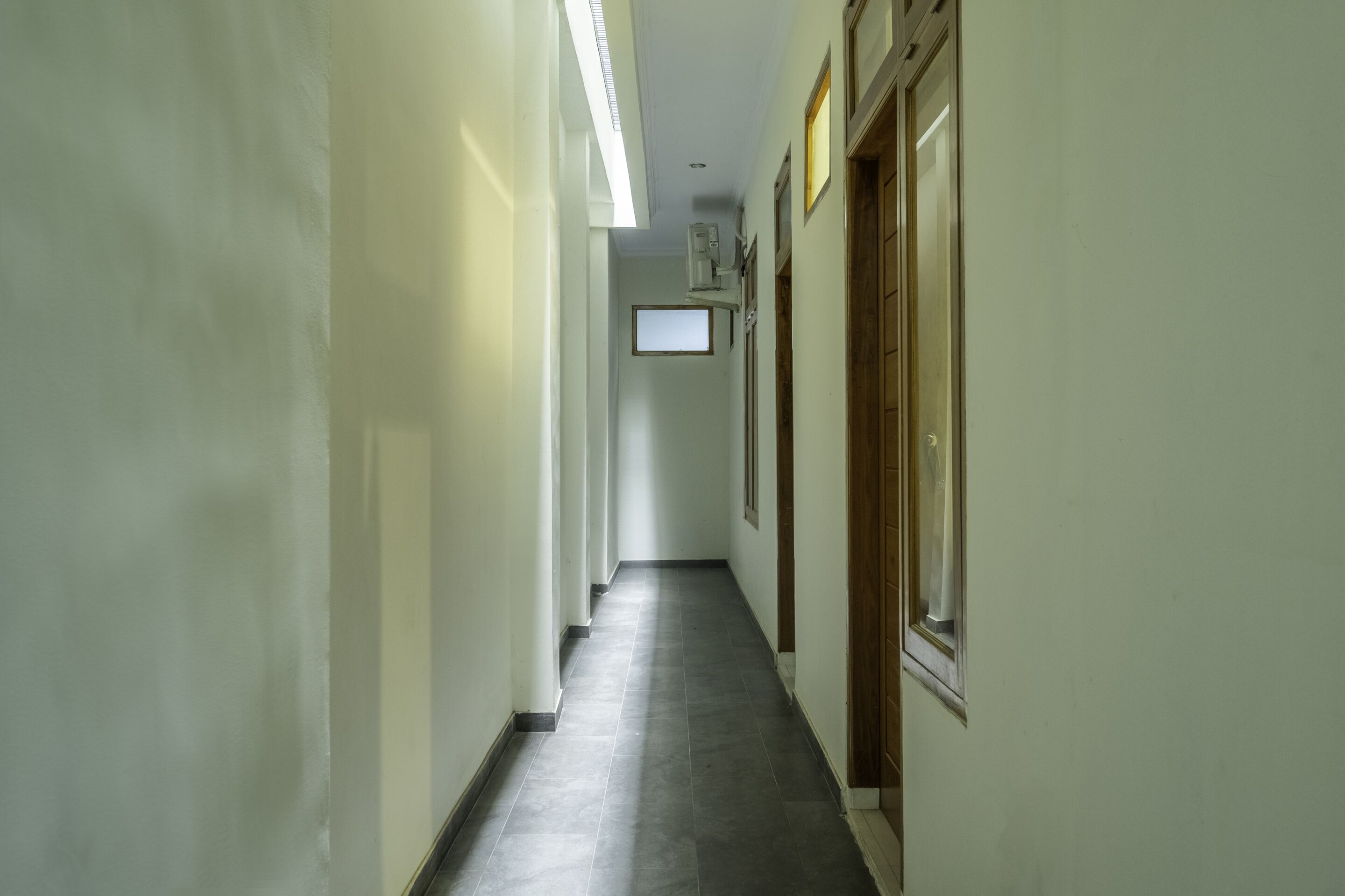 Zleepy Ks Tubun by OYO Rooms