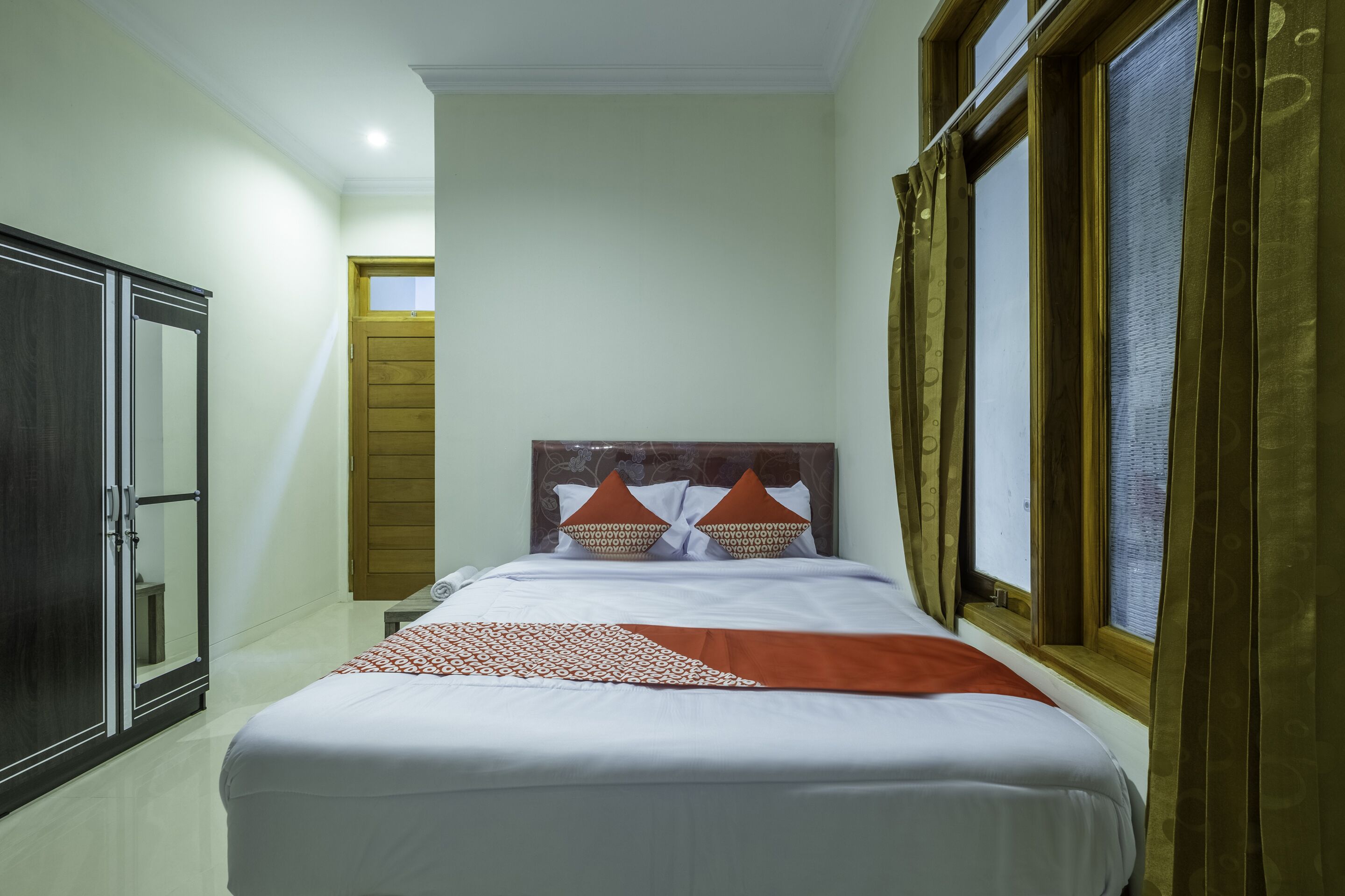 Zleepy Ks Tubun by OYO Rooms