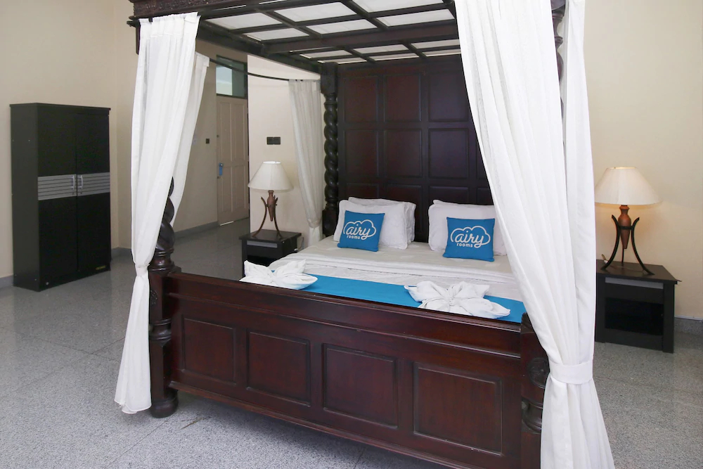 D'Bless Hotel by Airy