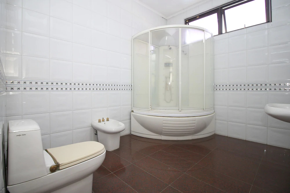 D'Bless Hotel by Airy