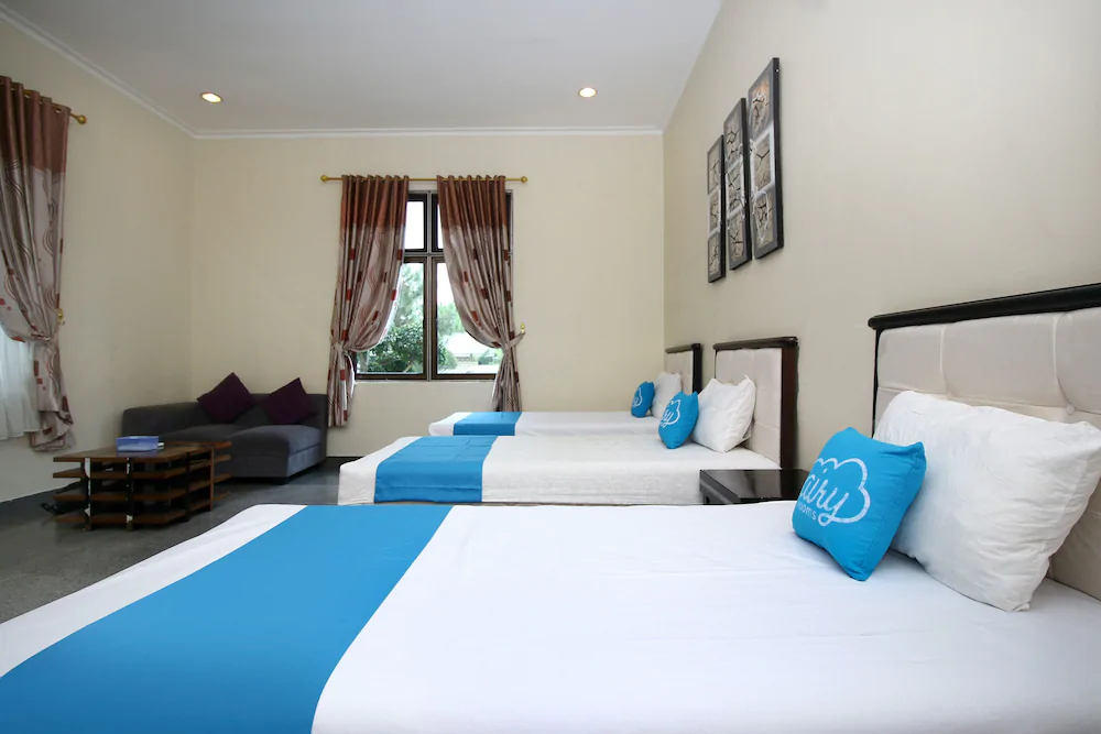 D'Bless Hotel by Airy