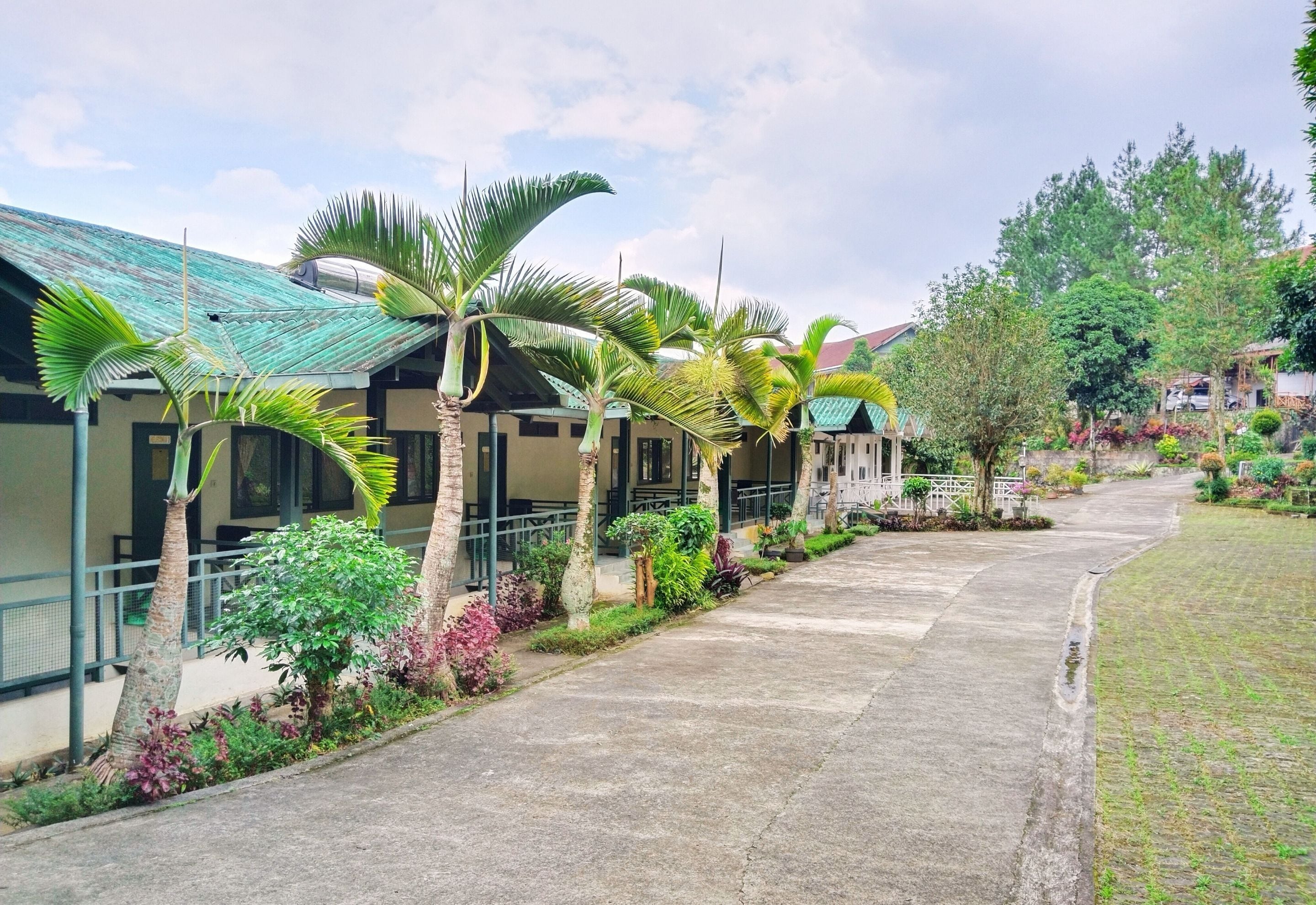 Hotel Grand Astoeti