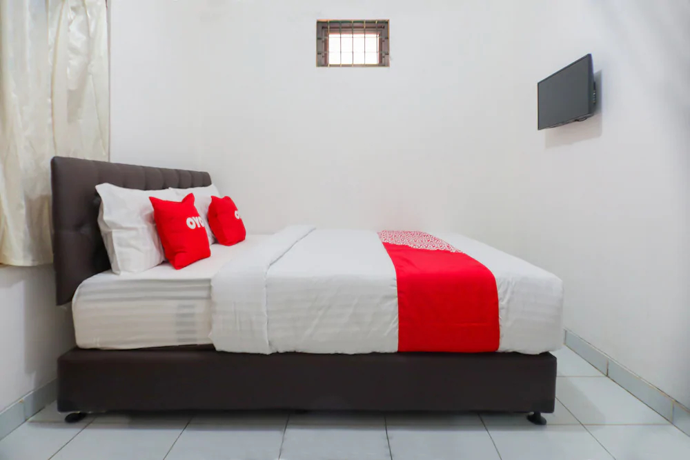 Ambassador Homestay by OYO Rooms