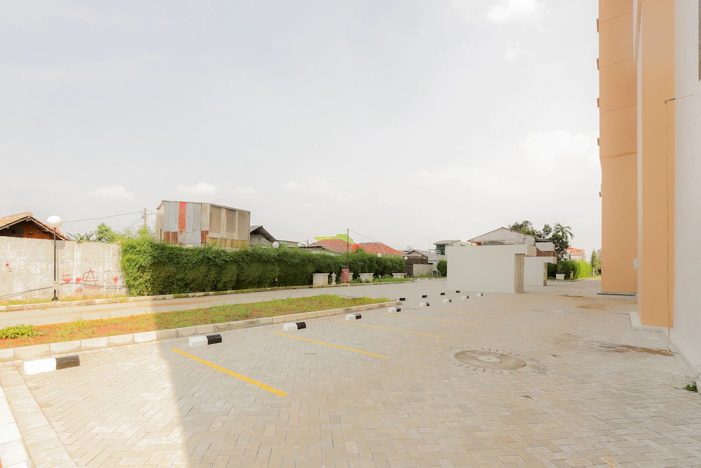 Green Lake View Cimanggis by OYO Rooms