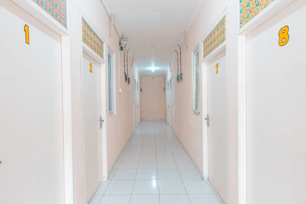 Kathyrn Residence by OYO Rooms