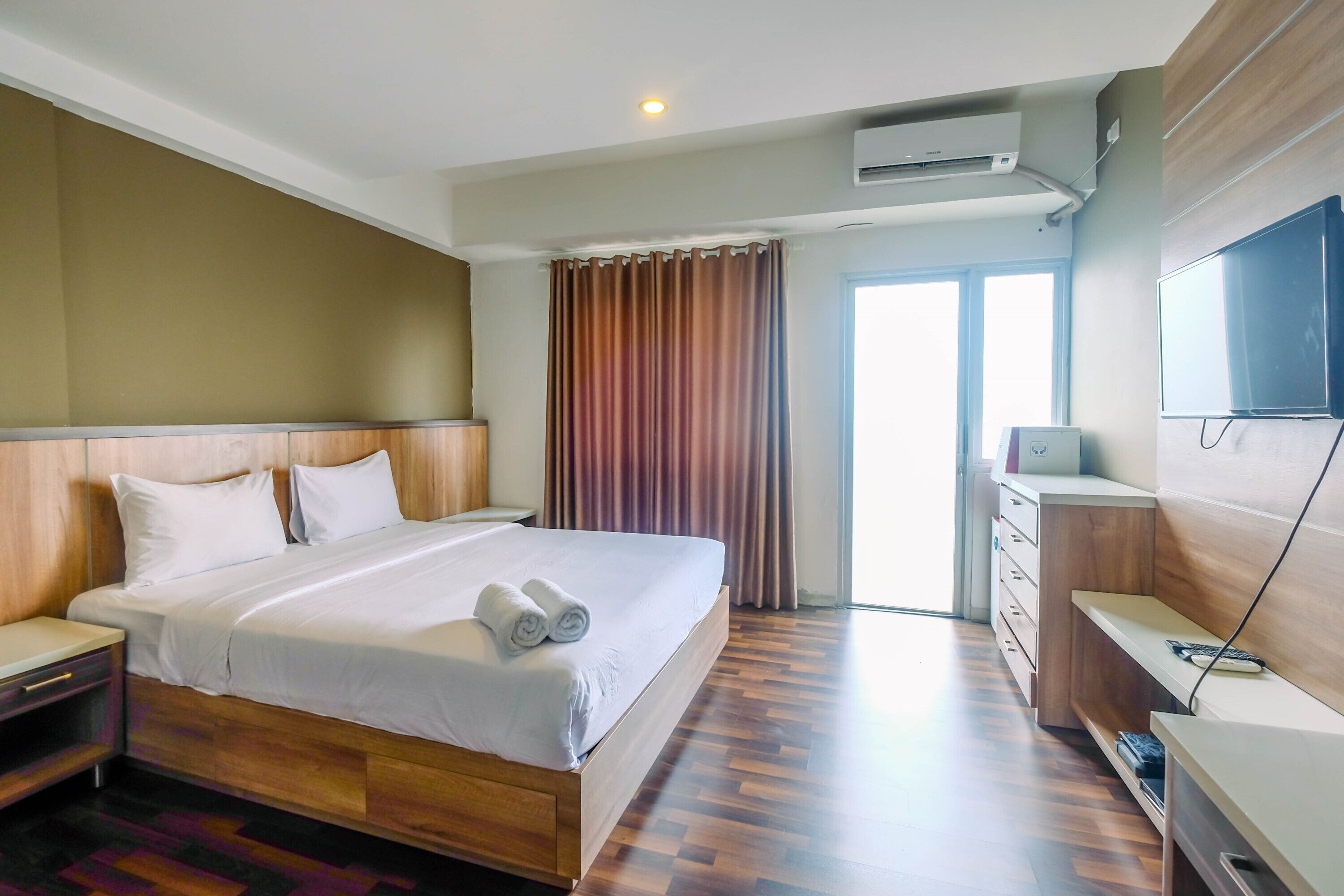 Park View Condominium