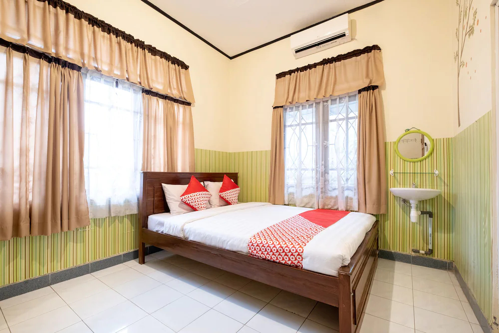Abel Homestay Syariah by OYO Rooms