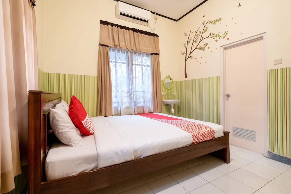 Abel Homestay Syariah by OYO Rooms