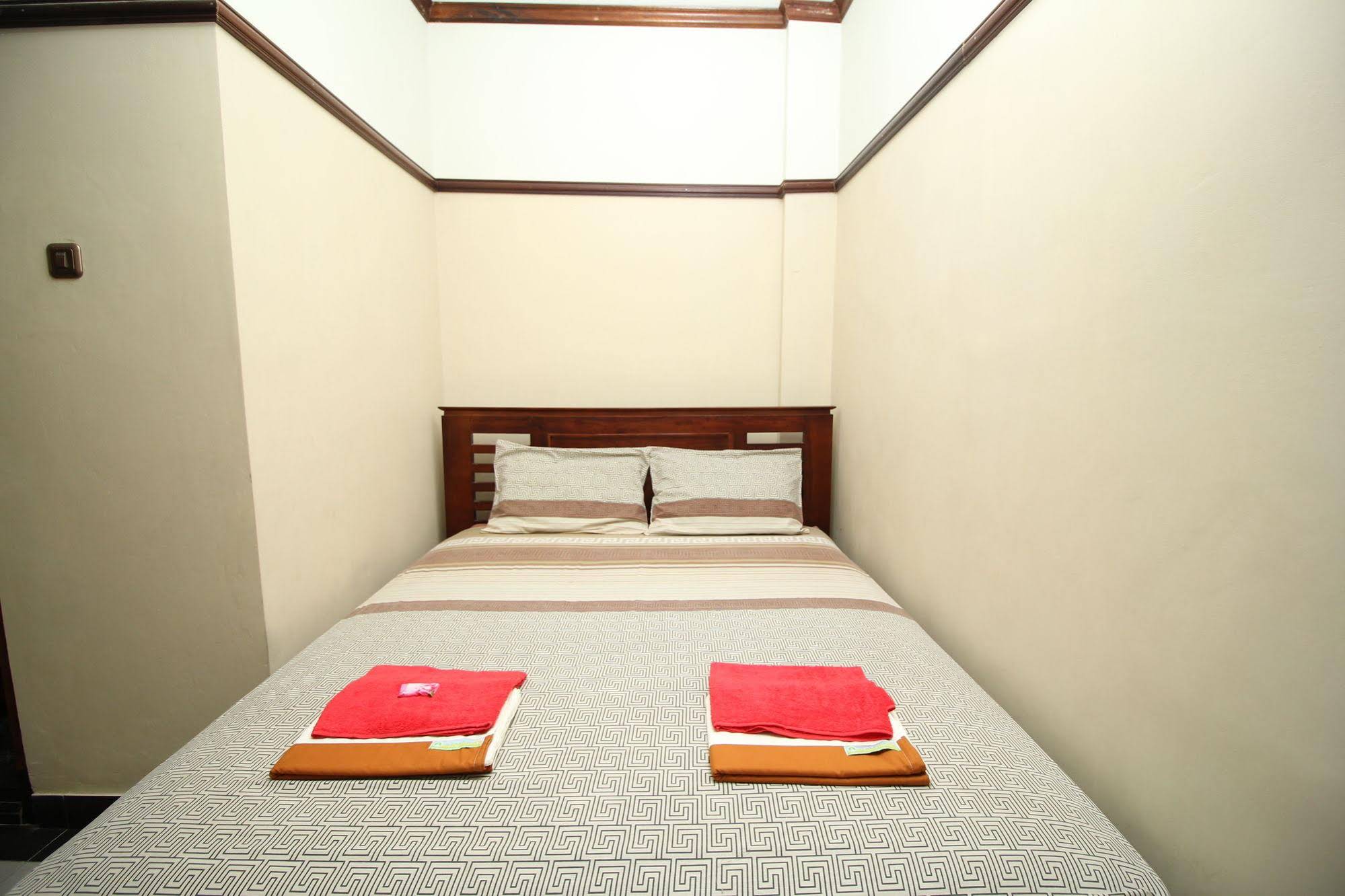Athaya Guest House