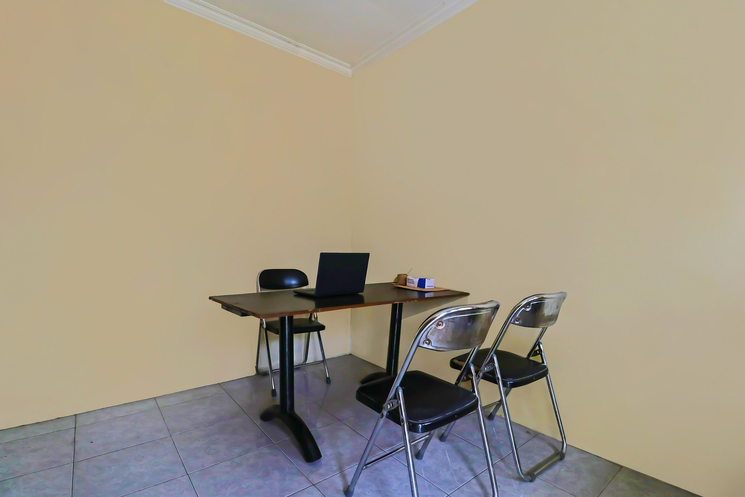 Homestay BlackPink Merah Jambu by OYO