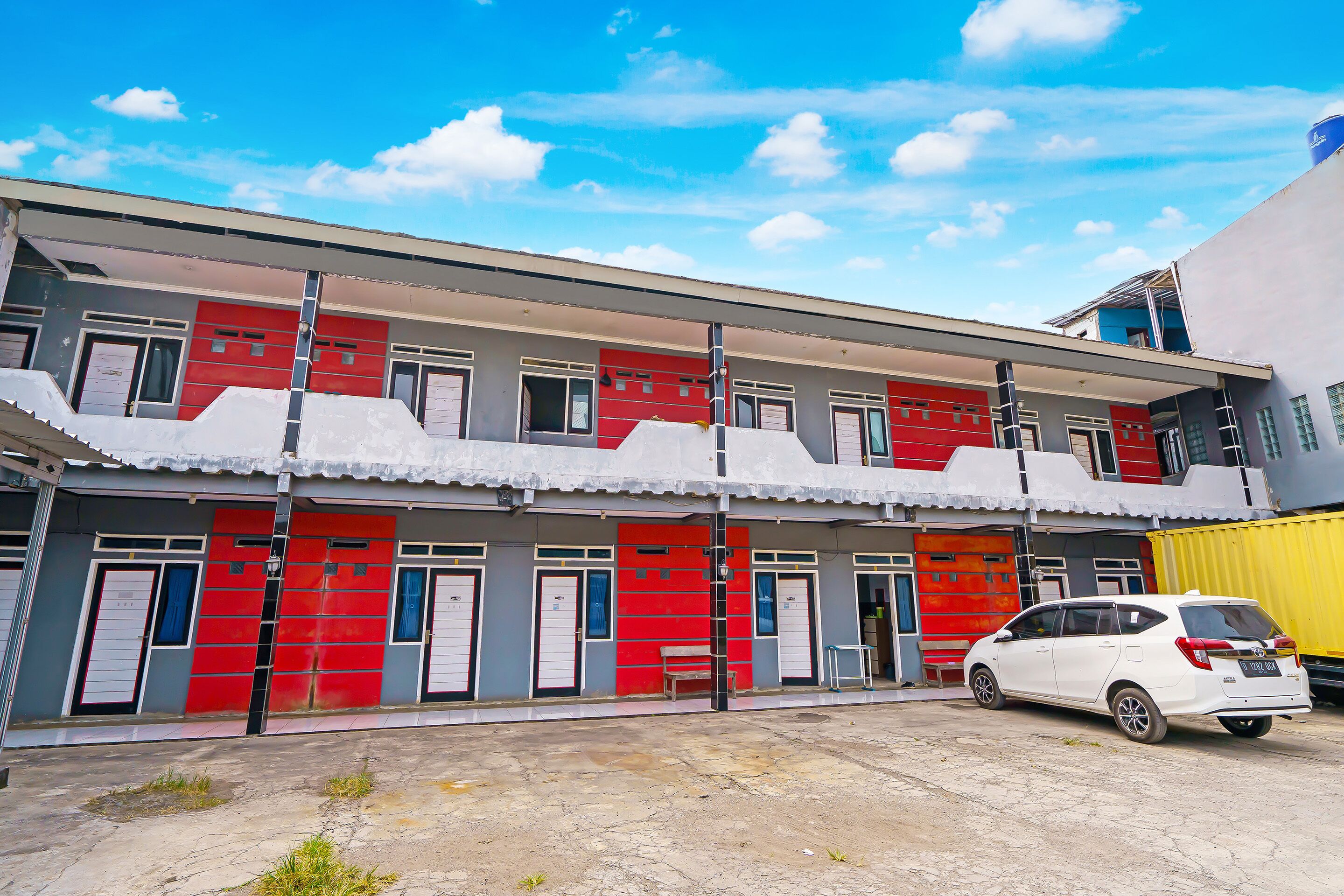 Santana Residence Syariah By OYO 92893