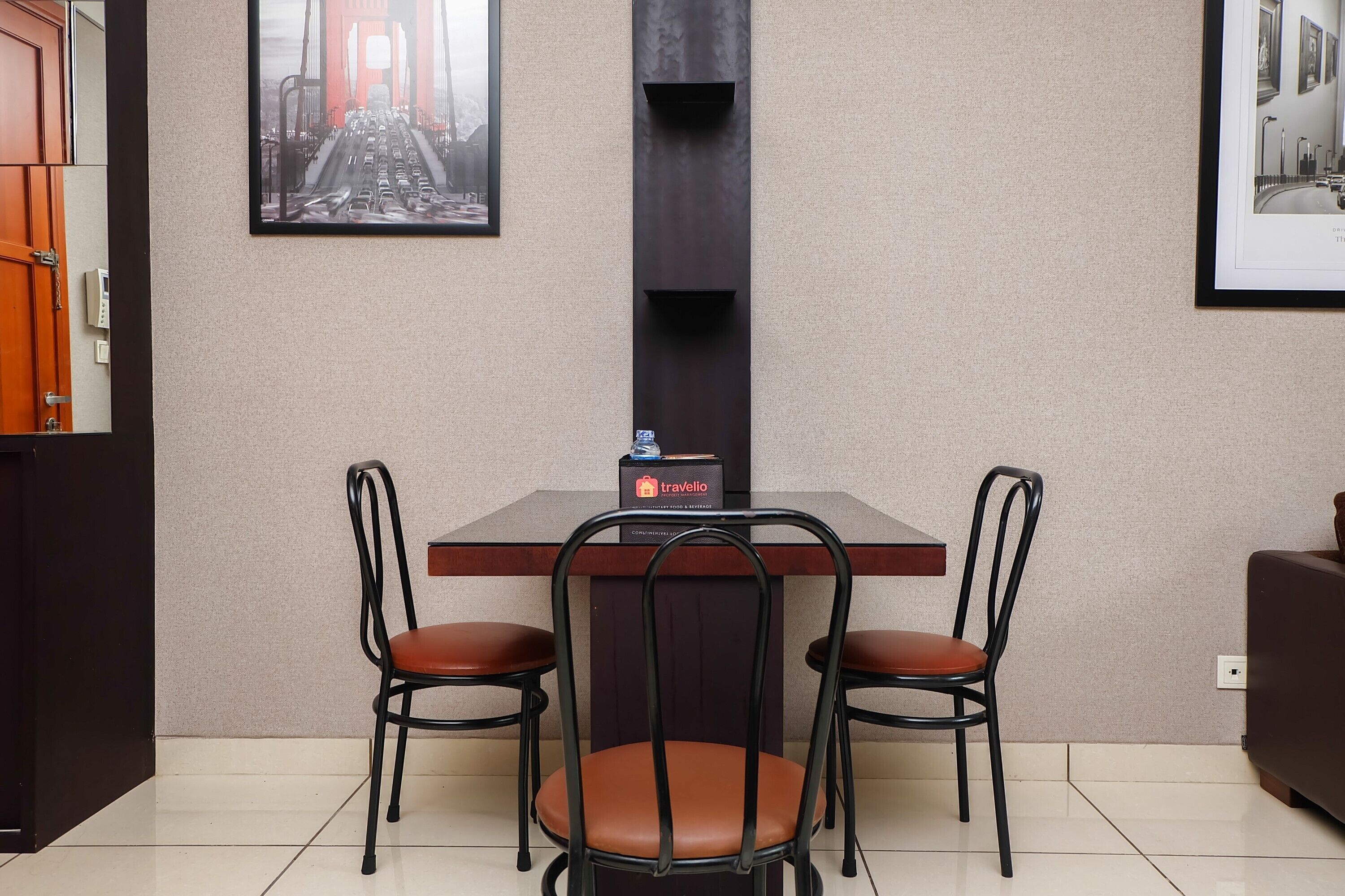 1 @ Cik Ditiro Apartment