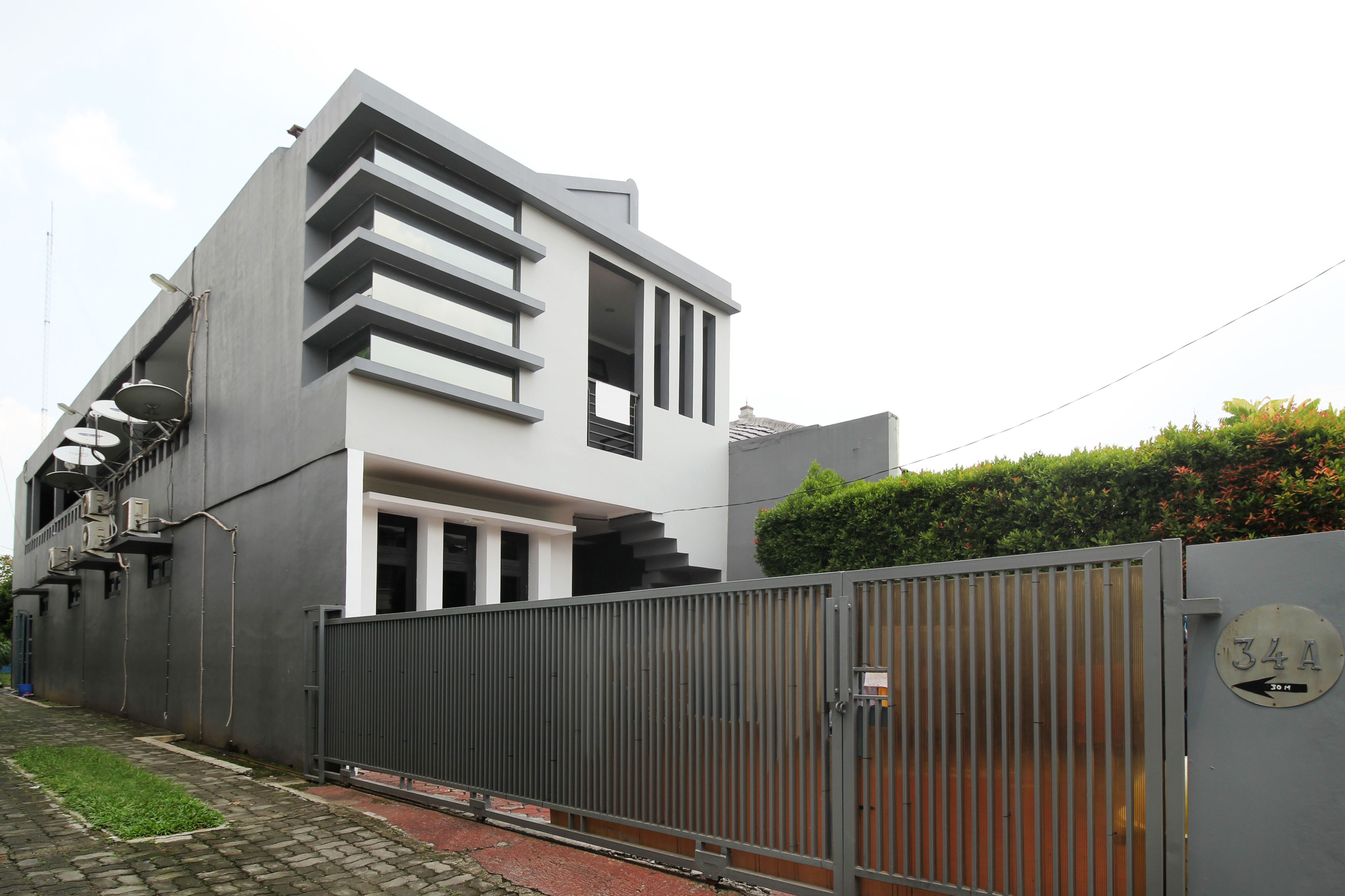 Mampang 34 Residence by OYO Rooms
