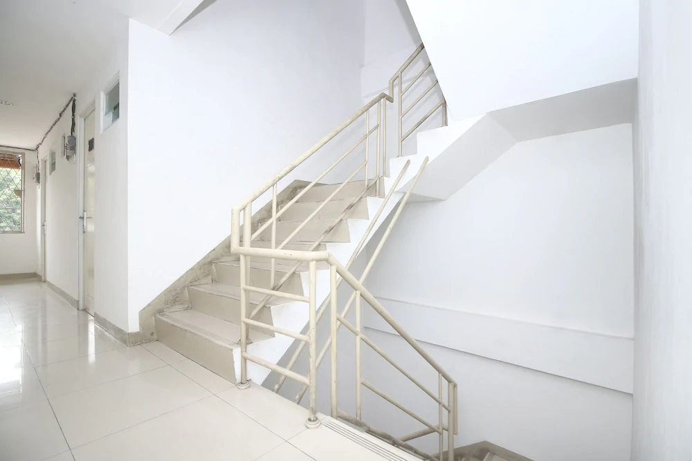 Airy Eco Tambora Tanah Sereal Raya 17 Jakarta