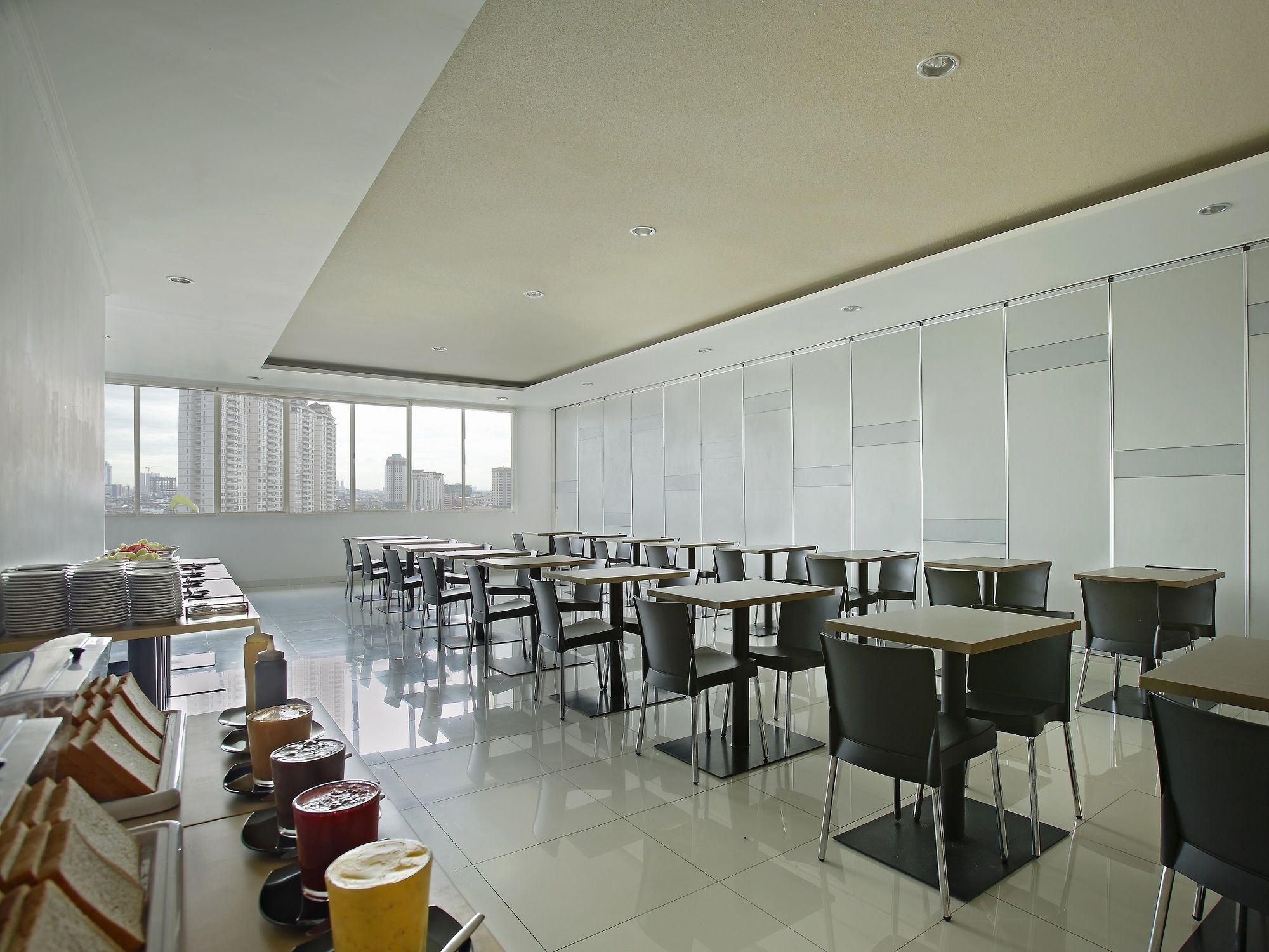 Amaris Hotel Mangga Dua Square