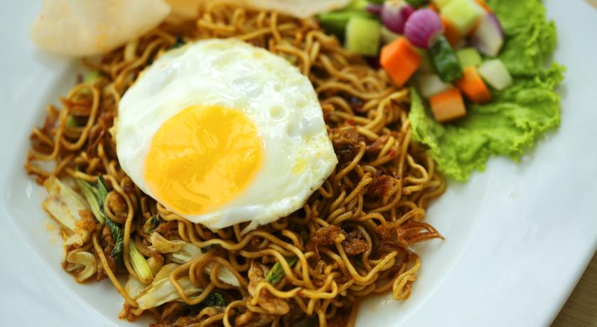 Amaris La Codefin Kemang