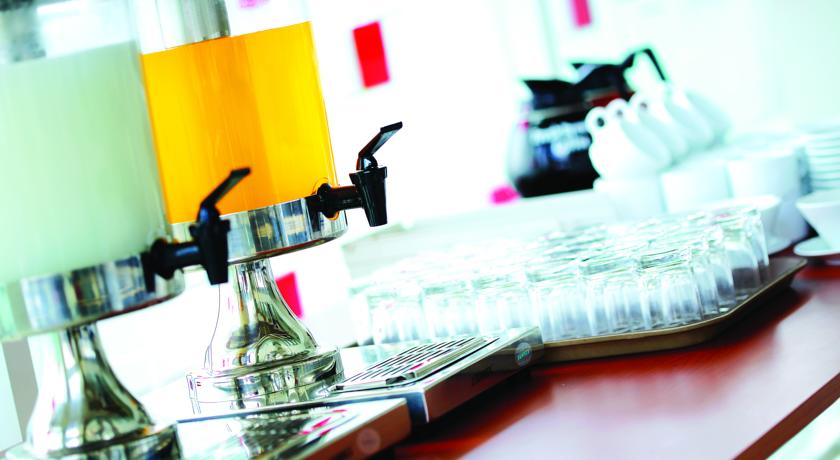 Amaris La Codefin Kemang