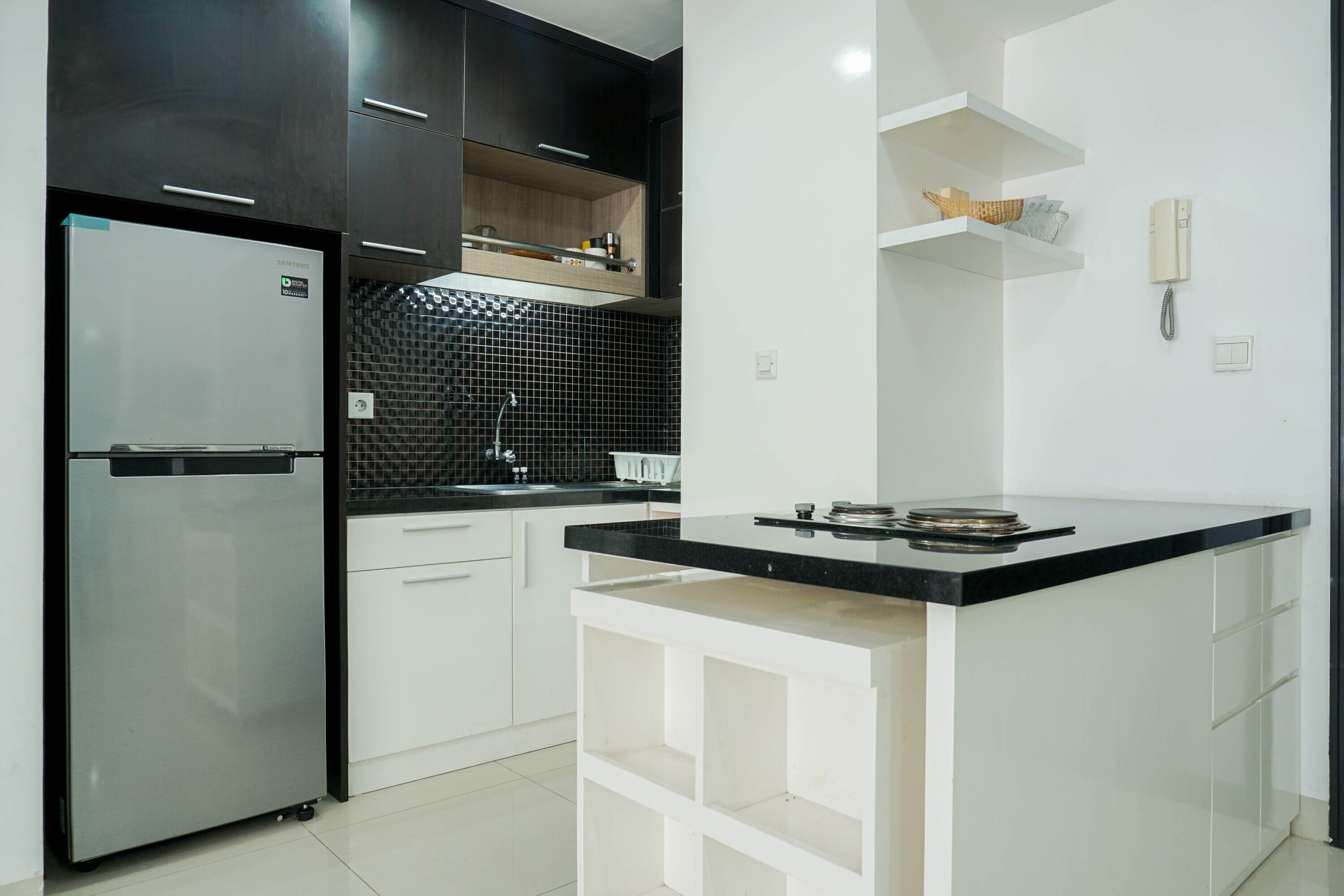 Ambassade Residences