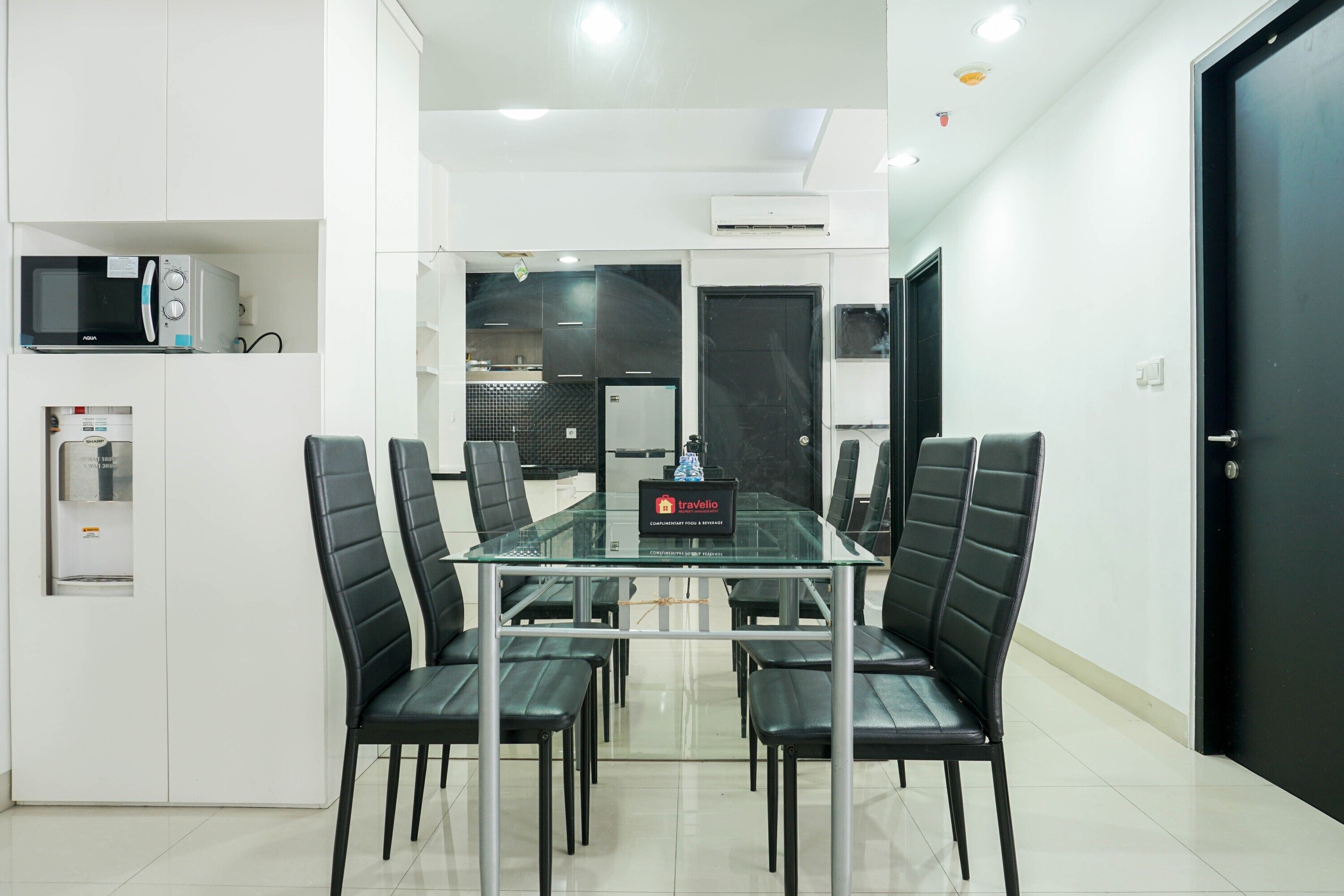 Ambassade Residences