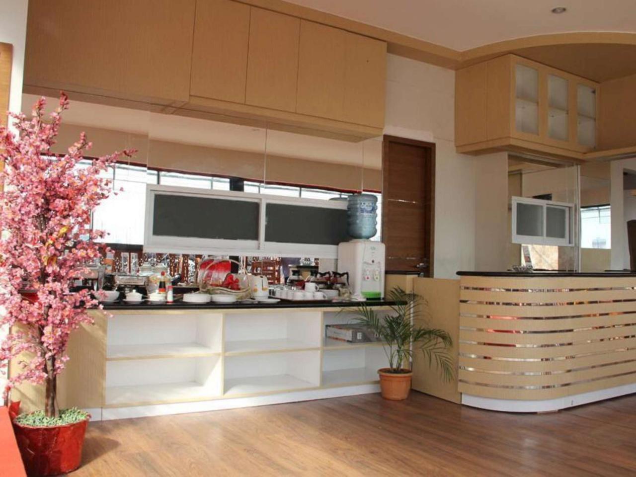 Antoni Hotel