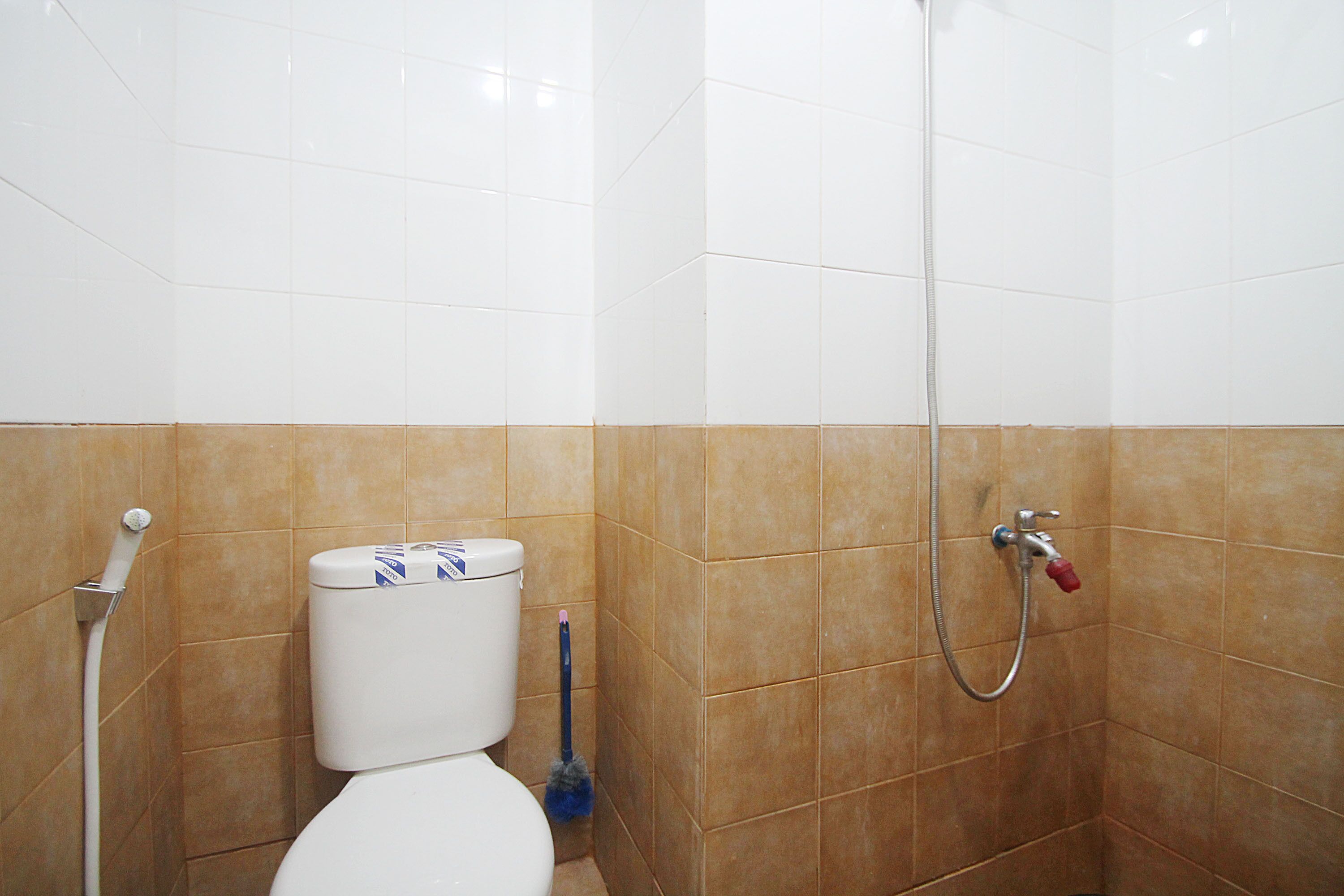 Apartemen Green Pramuka City by Aparian