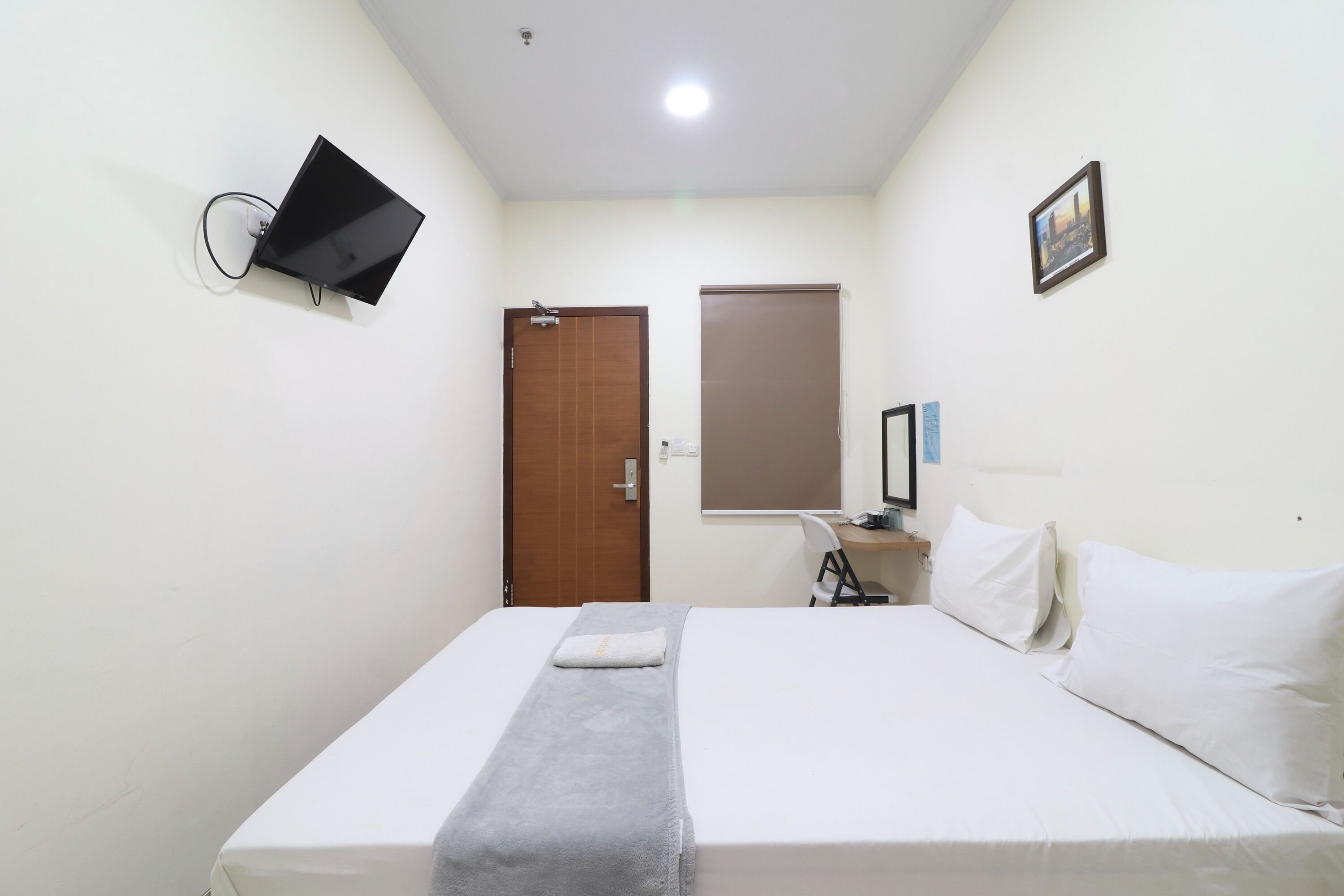 Aranis Hotel