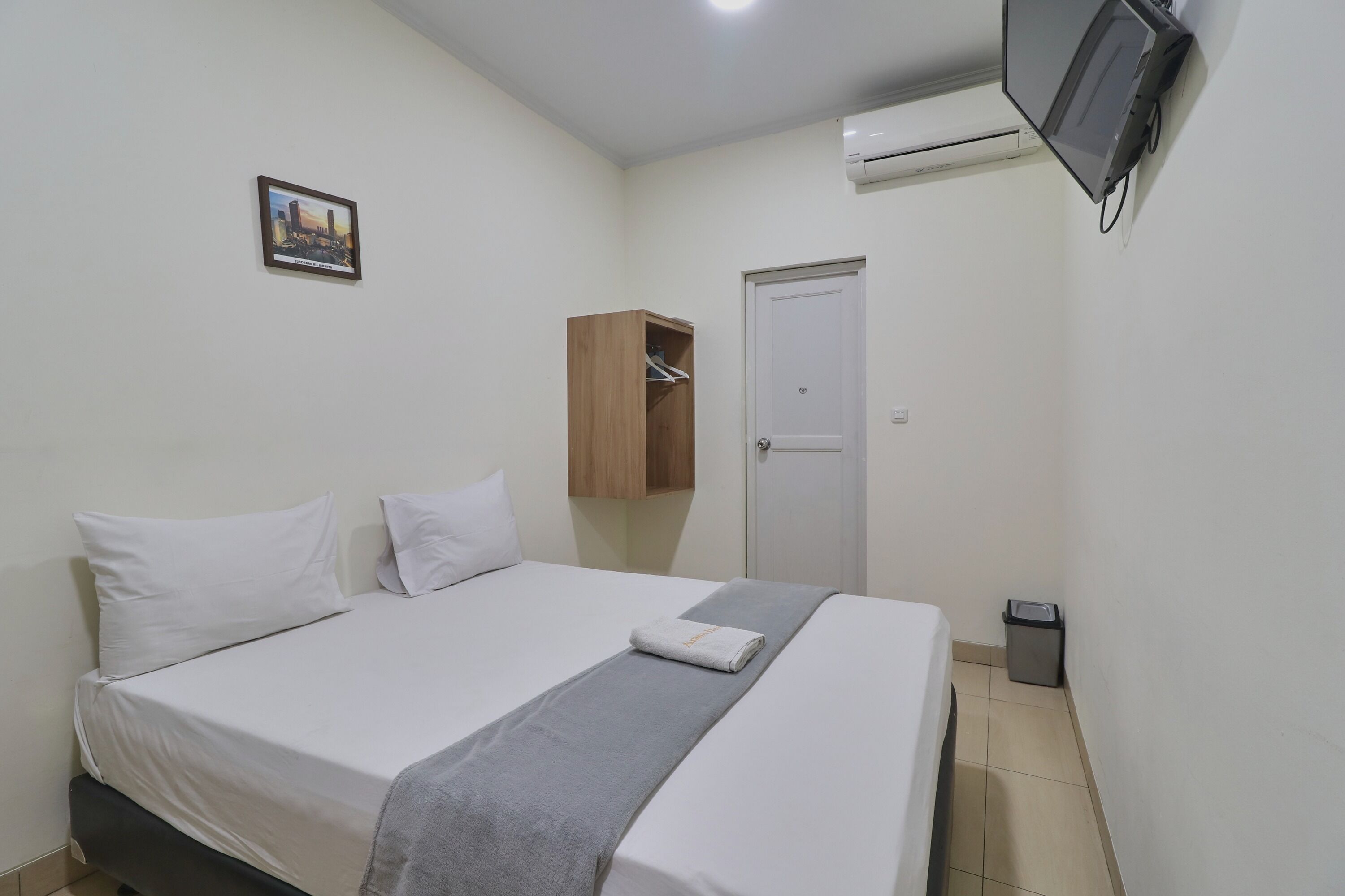 Aranis Hotel