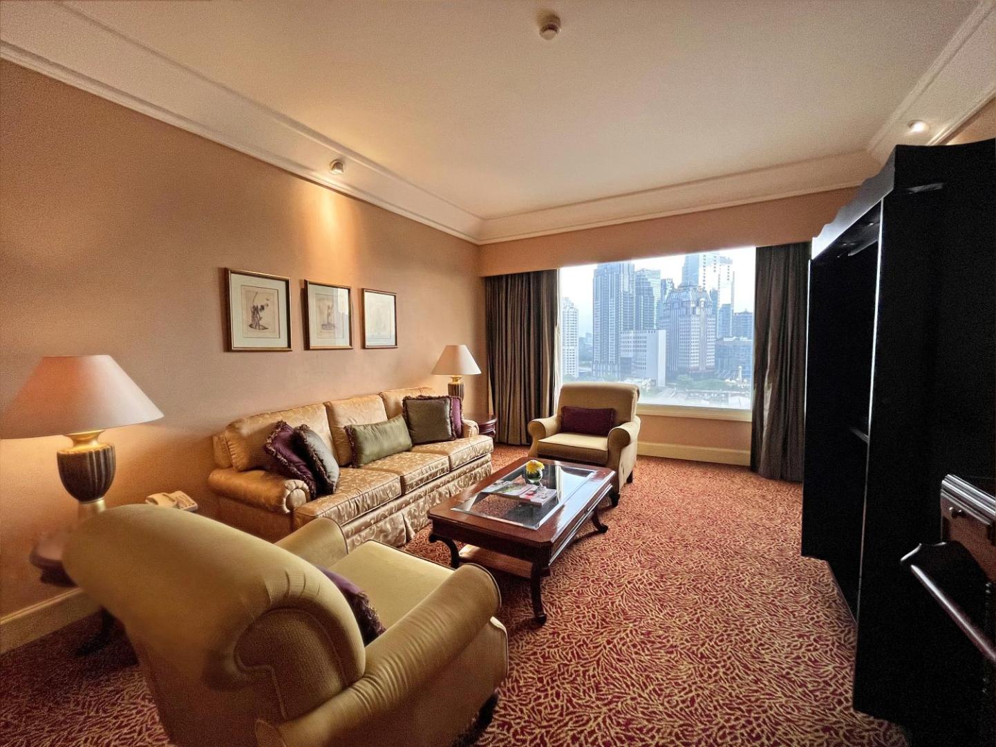 Artotel Suites Mangkuluhur Jakarta