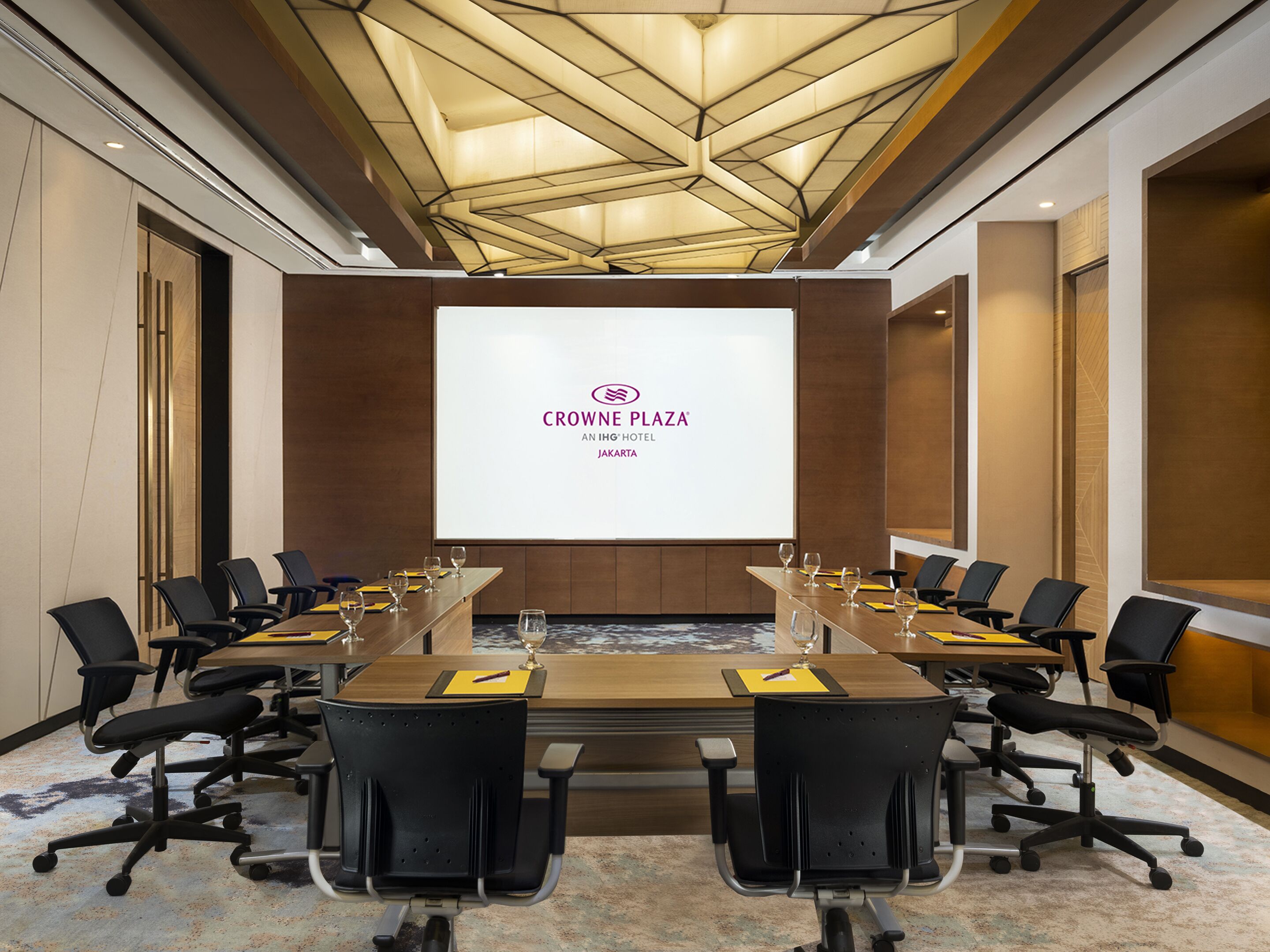 Artotel Suites Mangkuluhur Jakarta